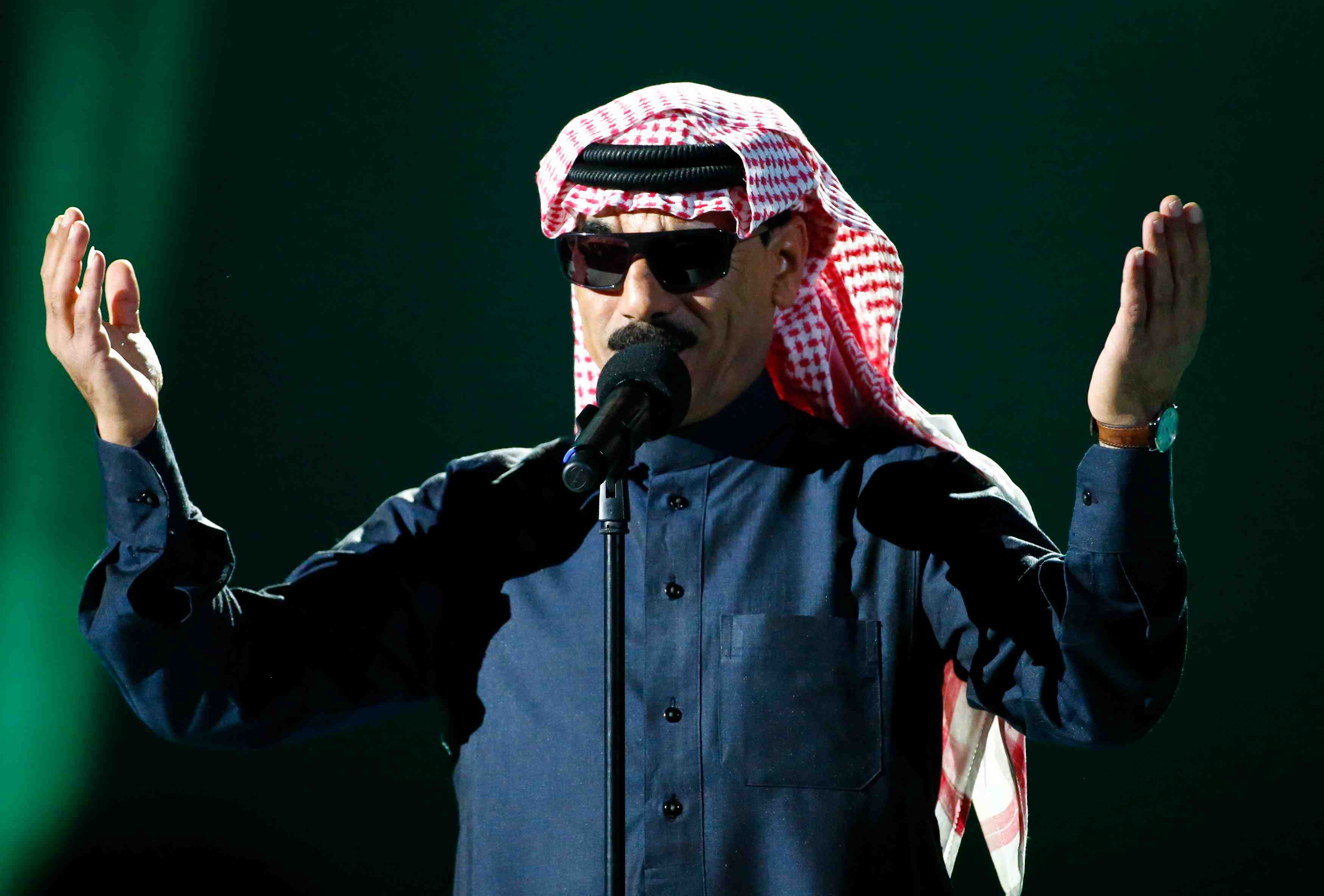 La turquie arrete un chanteur syrien accuse de liens avec les rebelles kurdes