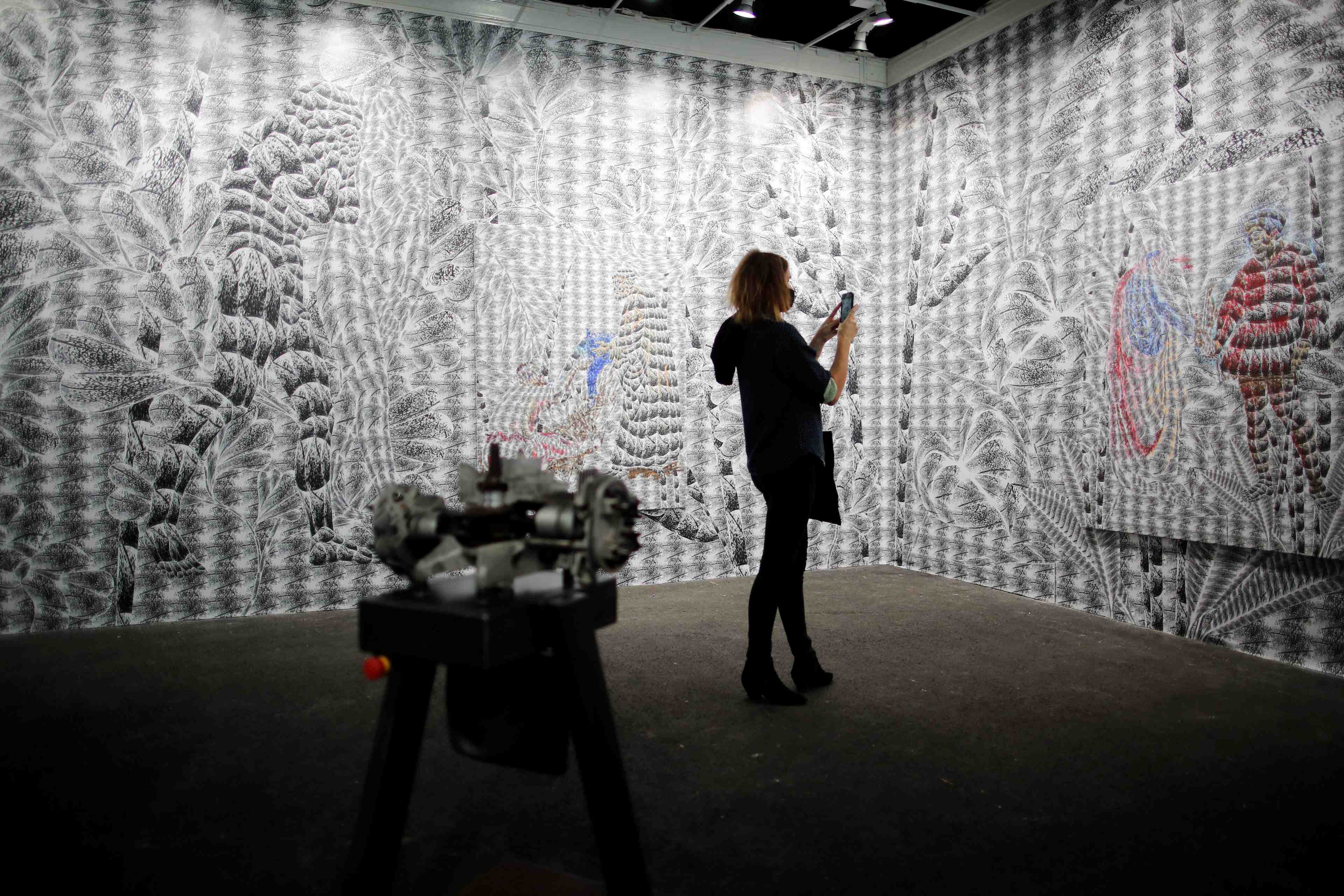 Le grand palais choisit art basel pour succeder a la fiac en octobre