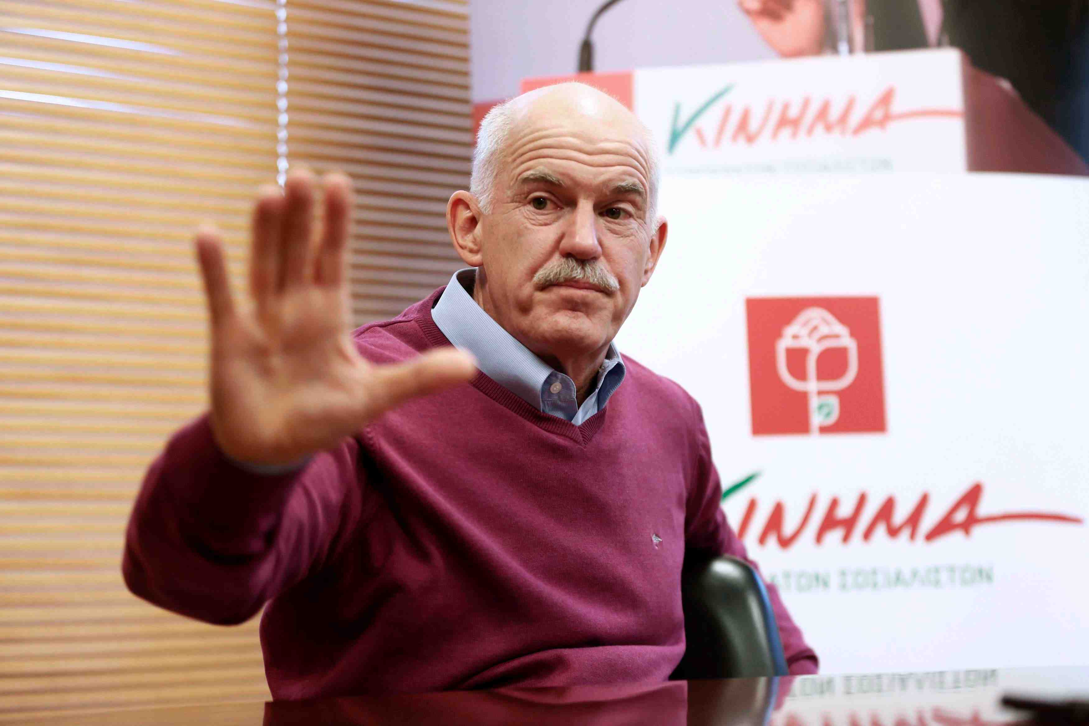 George papandreou ouvert a une alliance avec le parti syriza en grece