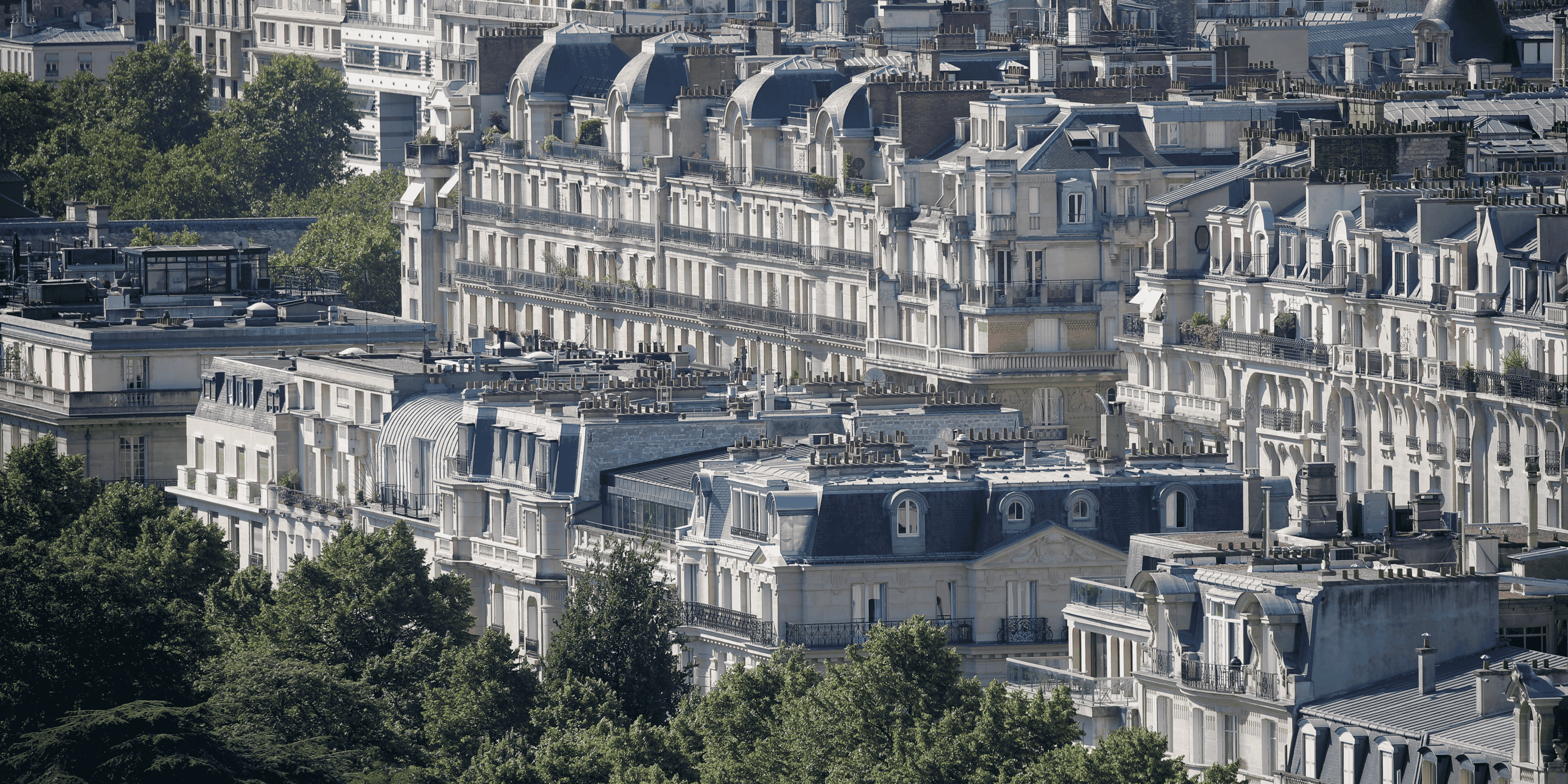Un homme vu en possession d'une machette arrete a paris