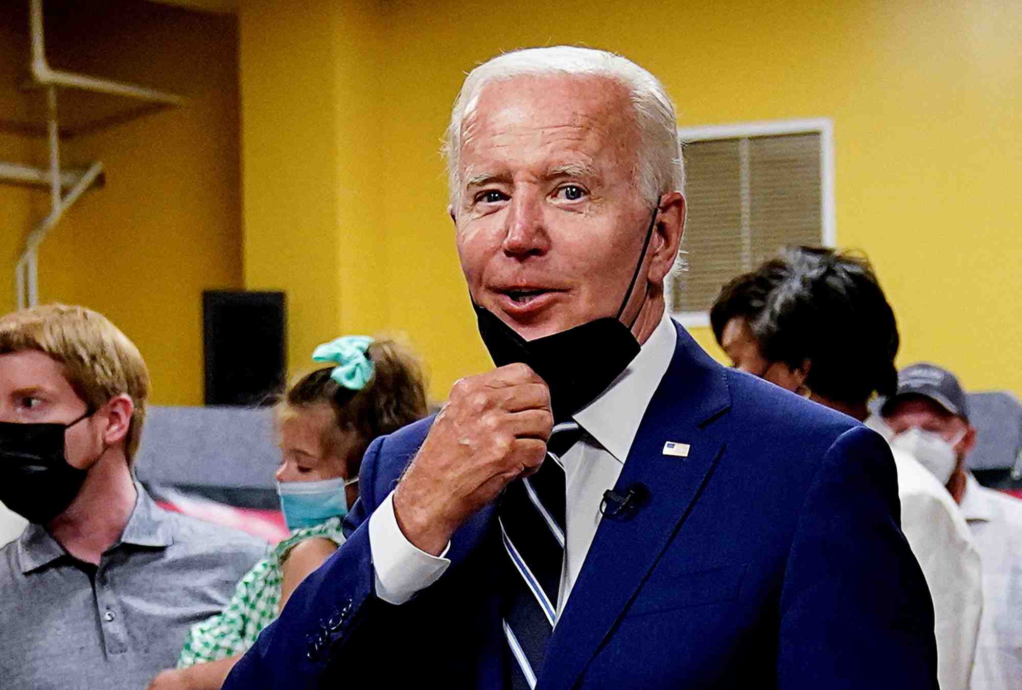 Usa: joe biden teste positif au covid-19