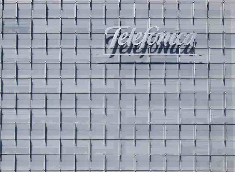 Telefonica est pret a des concessions pour racheter canal+ espagne