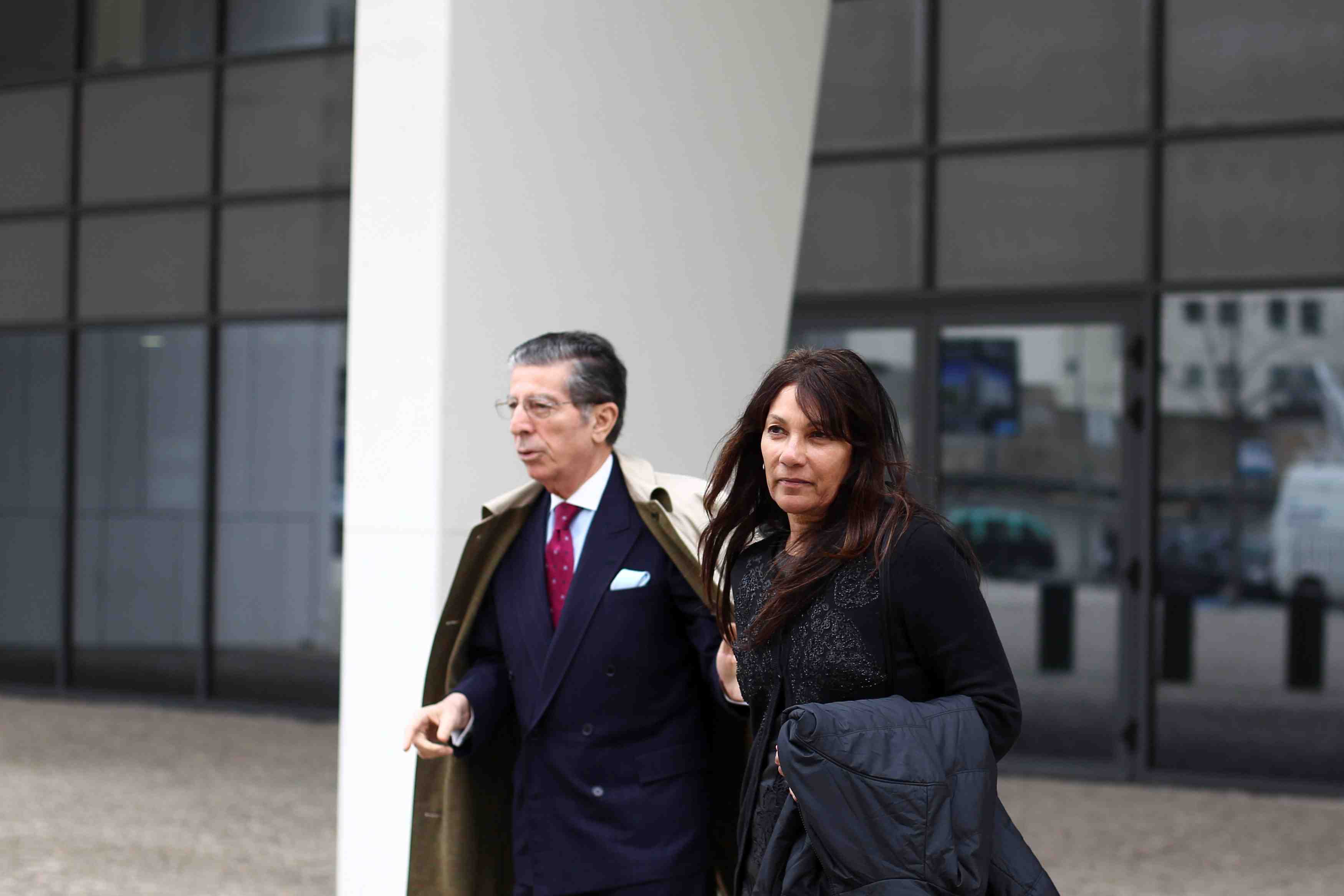 Une ex-agent de la cia echappe a une extradition vers l'italie