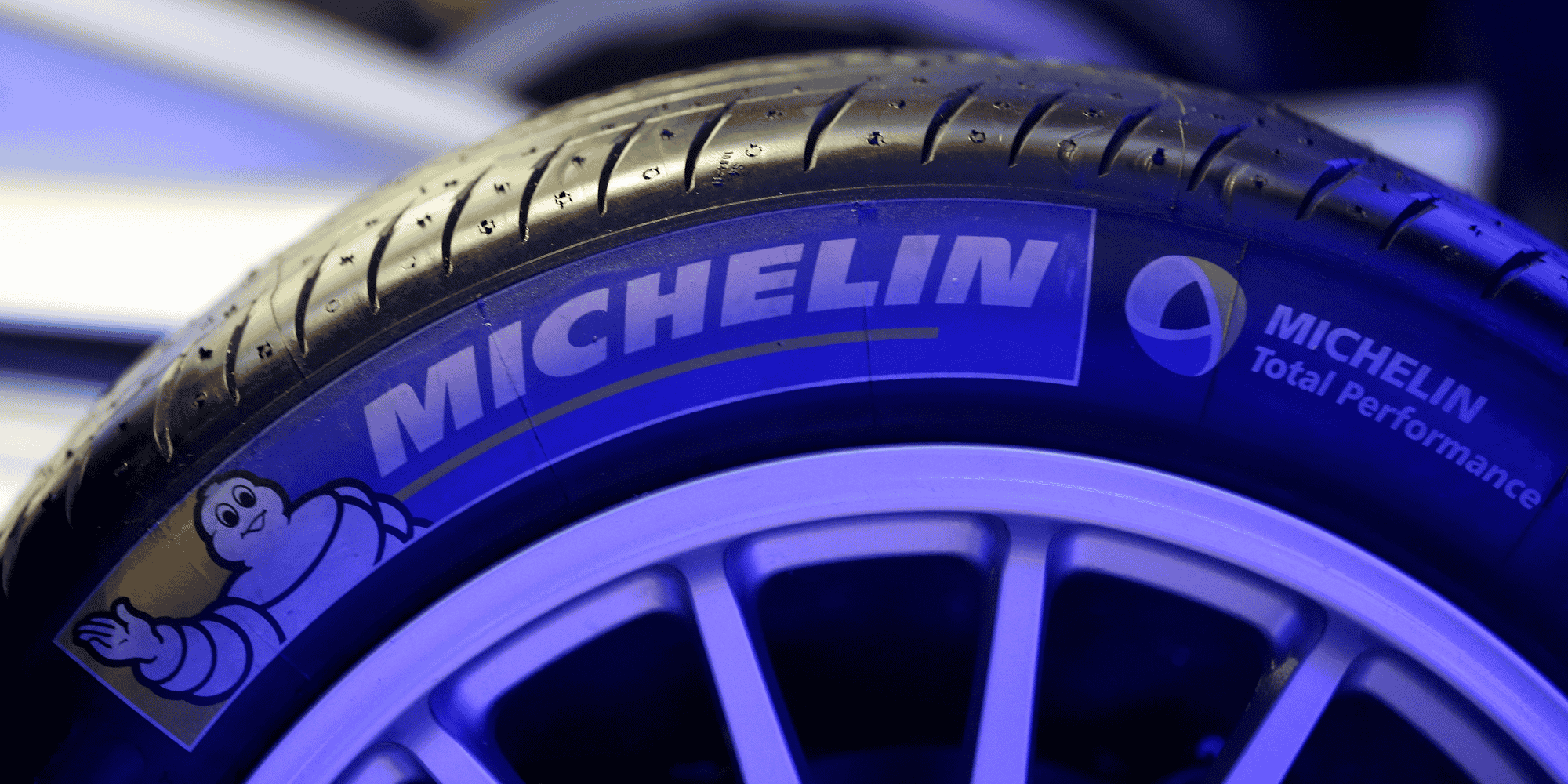 Michelin: le coronavirus ampute le net 2020 mais dividende releve