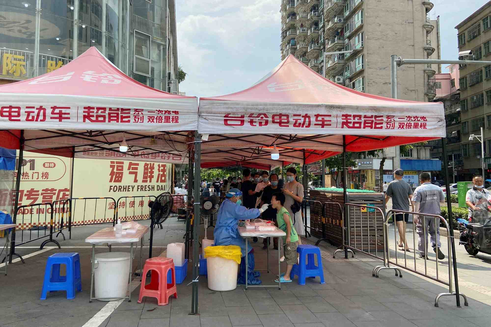 Coronavirus: nouvelles restrictions sanitaires dans de grandes villes chinoises
