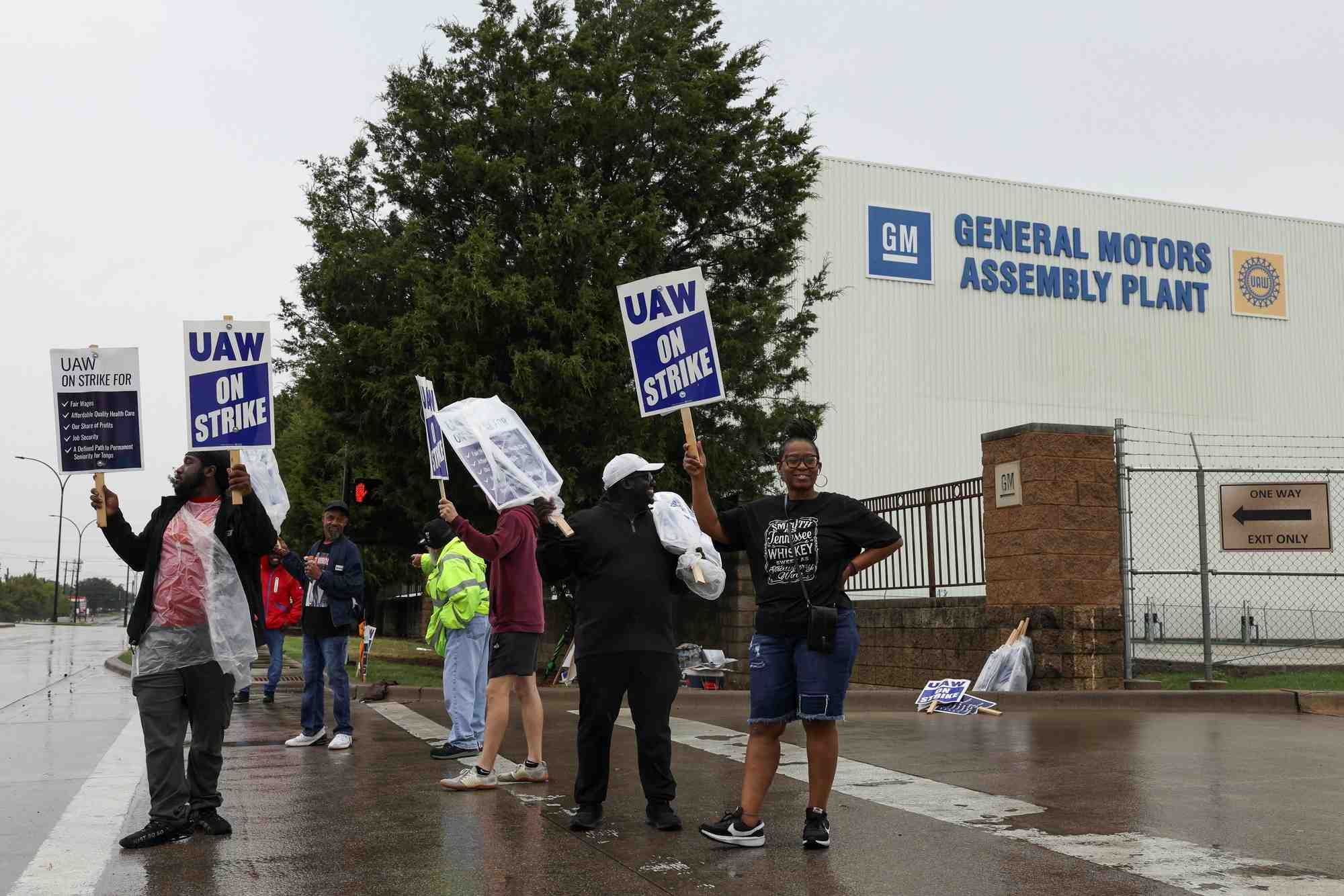 Greve dans une usine d'assemblage de gm a arlington