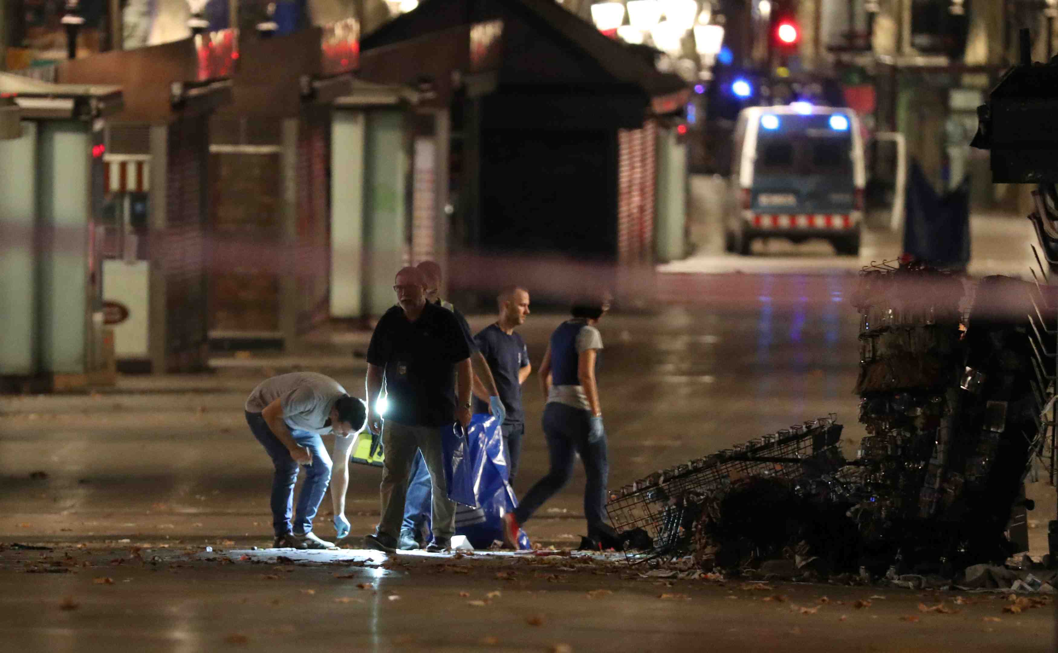 Barcelone: 26 francais blesses dont au moins 11 graves