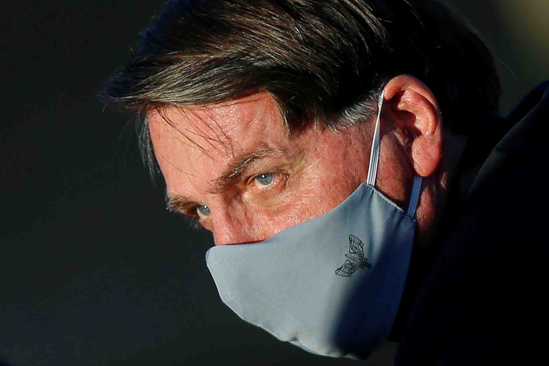 Le president bresilien jair bolsonaro positif au coronavirus