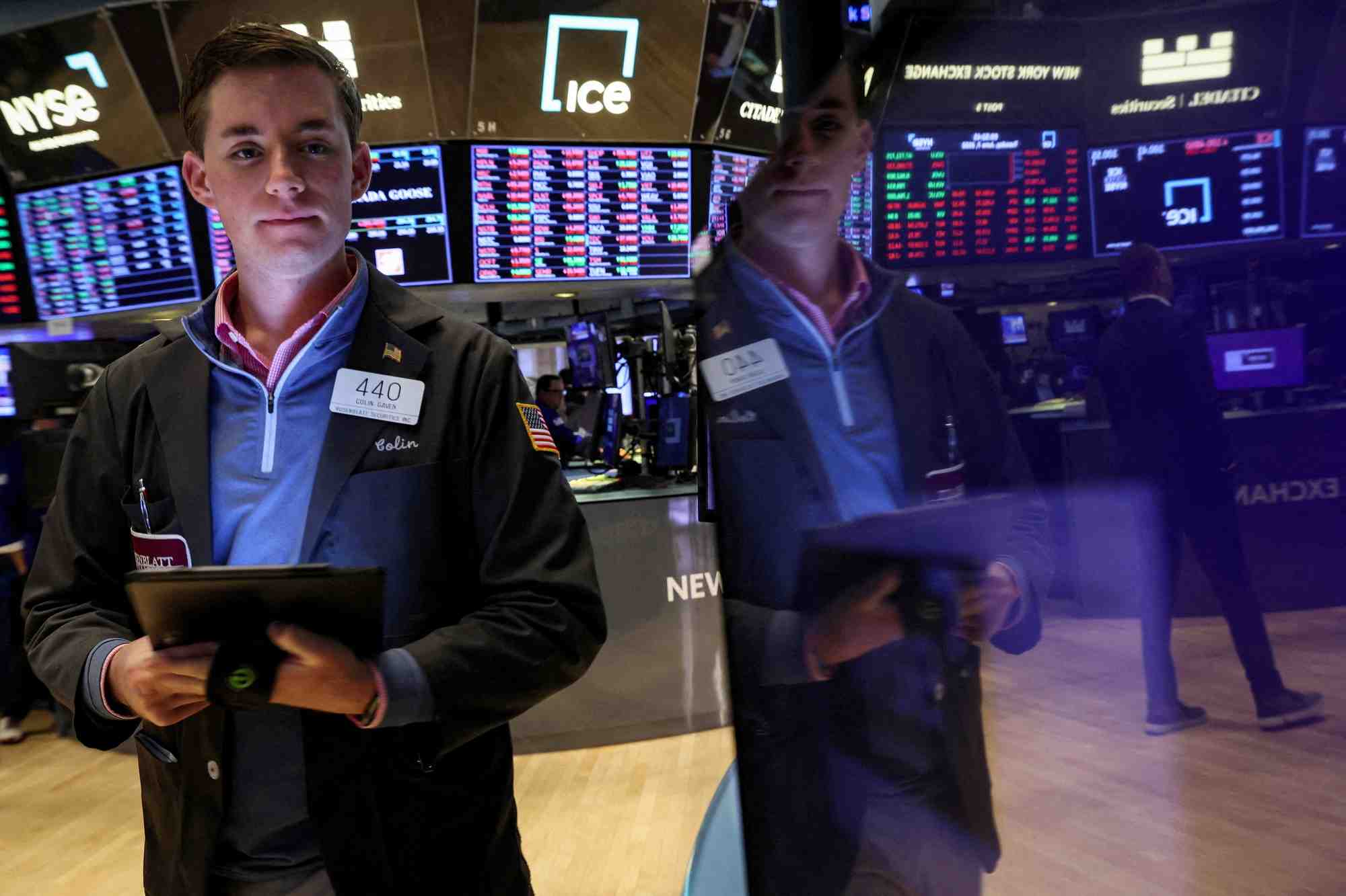 Wall street ouvre en baisse apres le rapport mensuel sur l'emploi