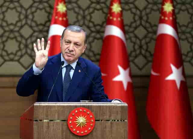 Erdogan veut etouffer les entreprises liees a gulen