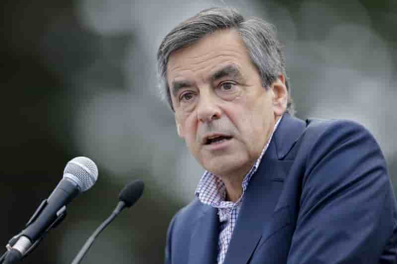 Francois fillon n'epargne pas nicolas sarkozy