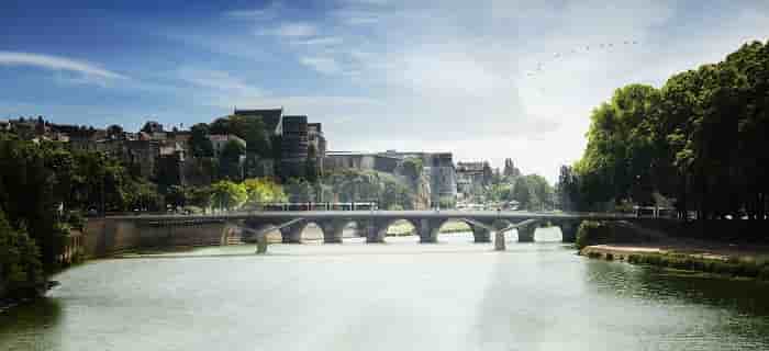 Pont sur la maine