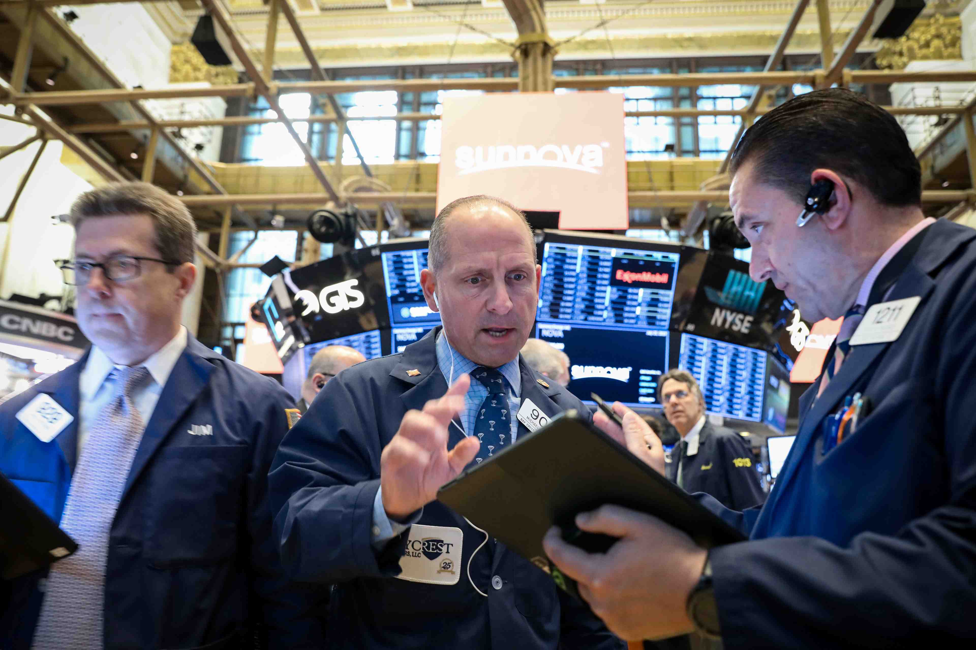 Wall street ouvre en hausse