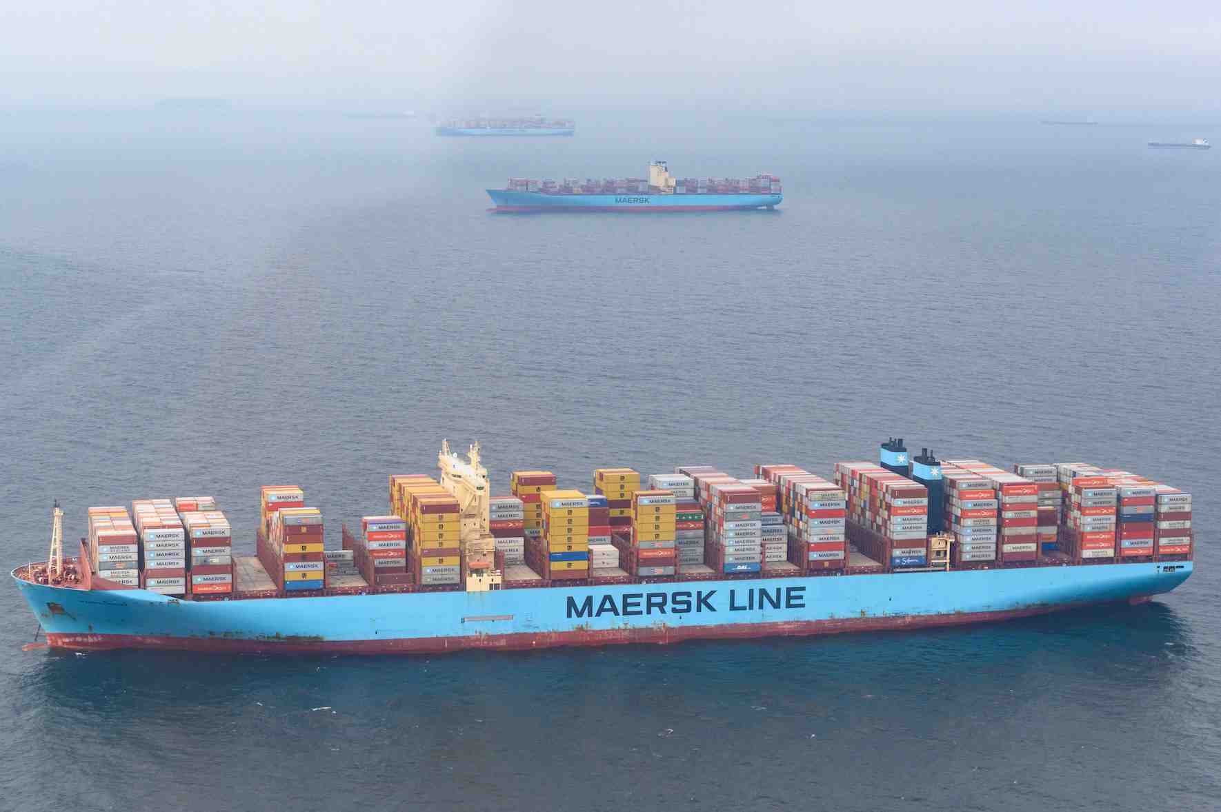 Maersk, porte-conteneurs à l'ancre,