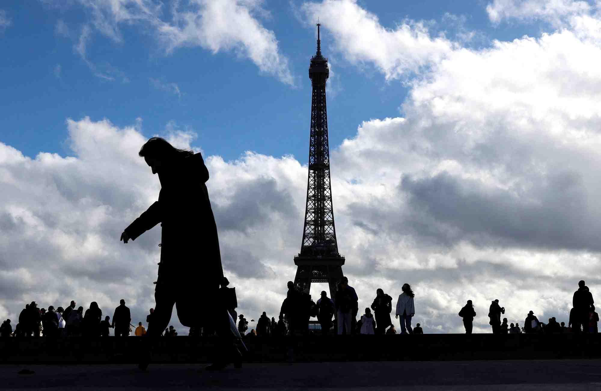 Vue de la tour eiffel depuis le trocadero, paris
