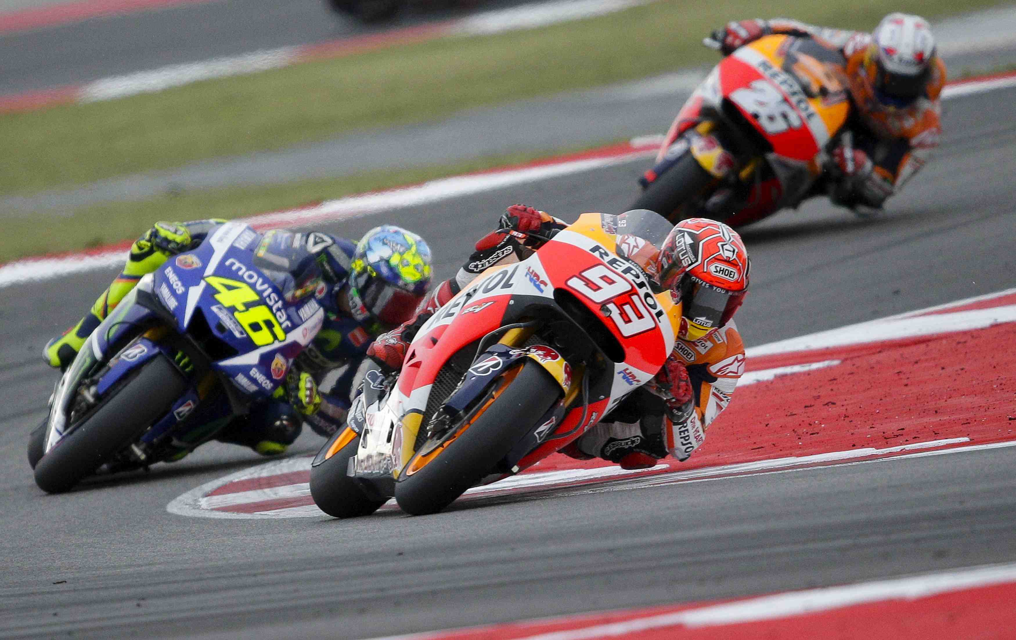 A marquez la victoire, a rossi la bonne affaire