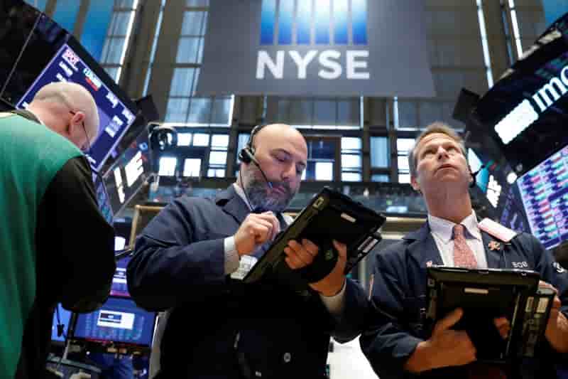 La bourse de new york finit en baisse