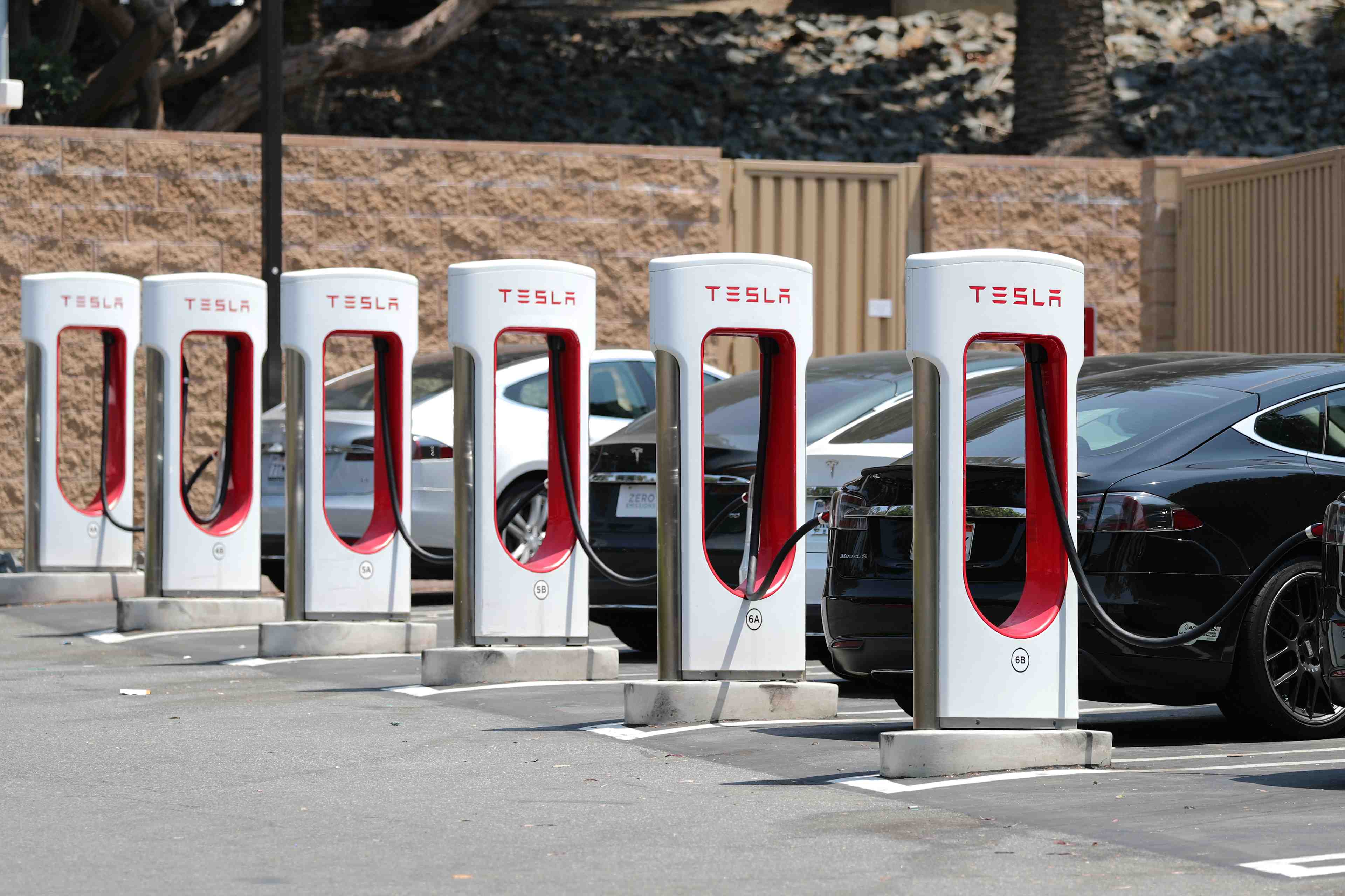 Tesla, a suivre a wall street