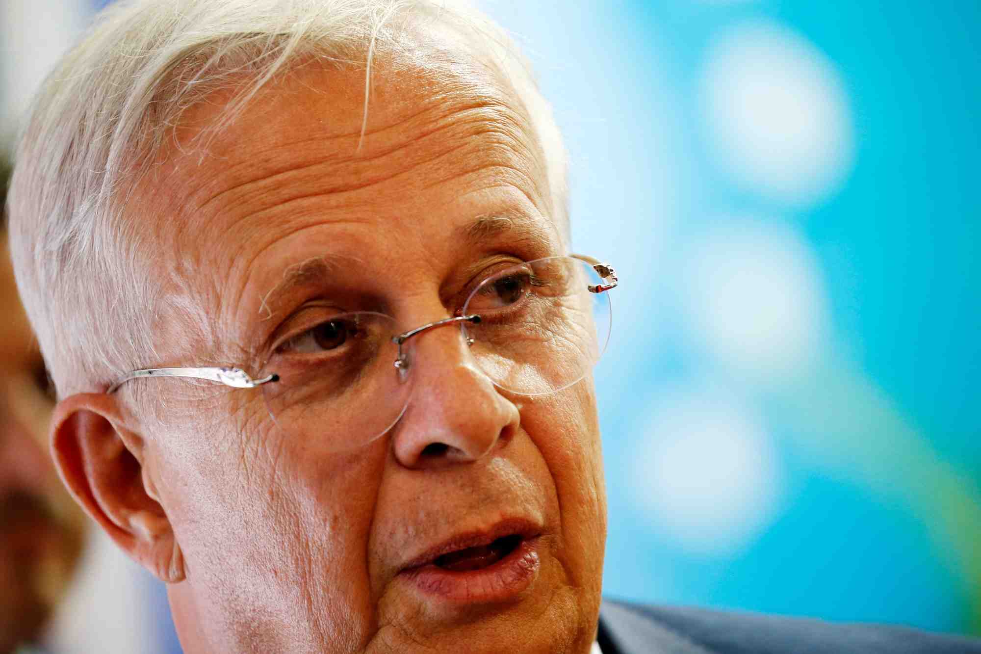 Orange va confier sa presidence a jacques aschenbroich, indique le monde