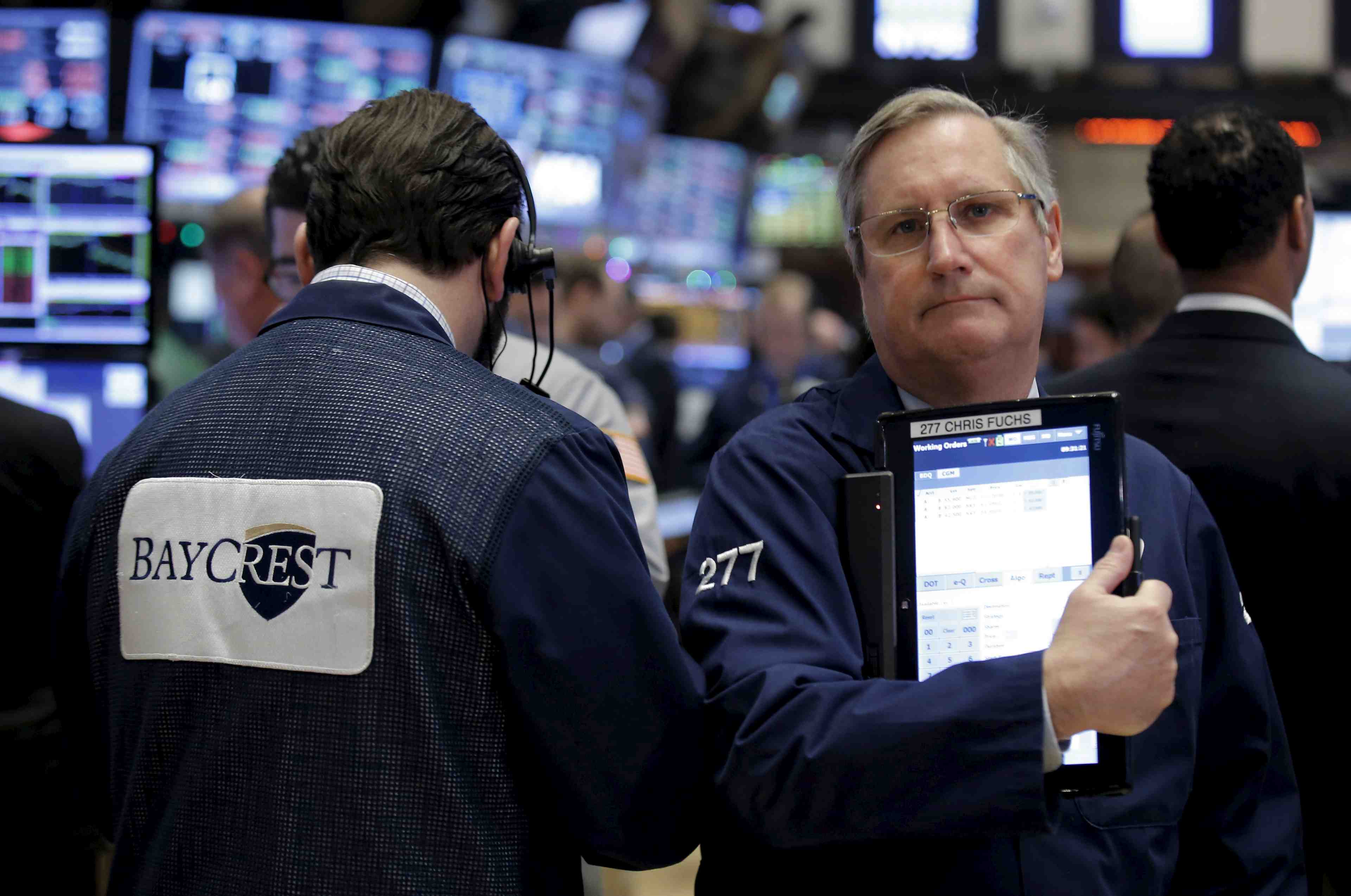 Wall street ouvre en ordre disperse