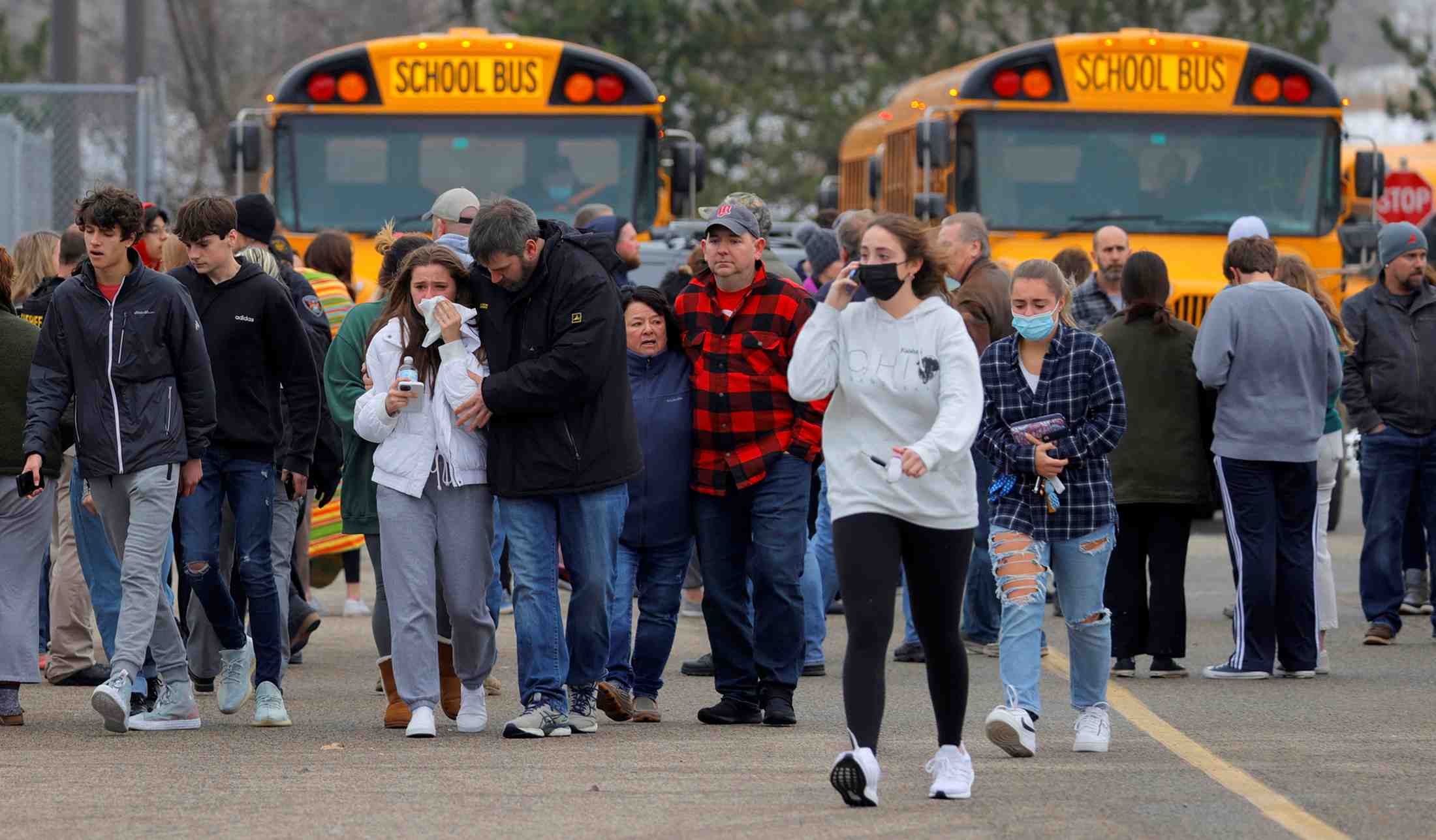 Etats-unis: fusillade dans un lycee du michigan, au moins trois morts