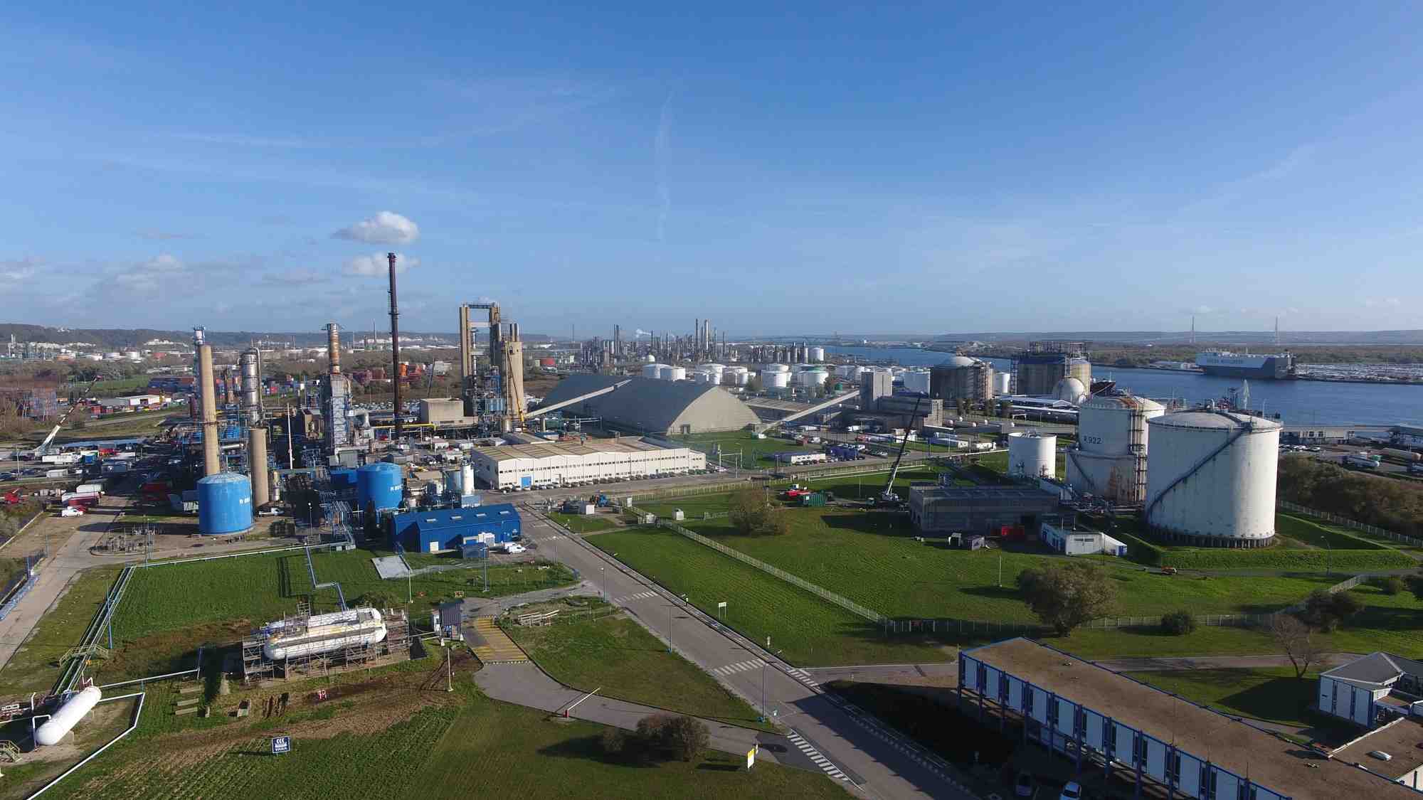 La production d'ammoniac est une activité très émissive. Une tonne génère deux tonnes de CO2.