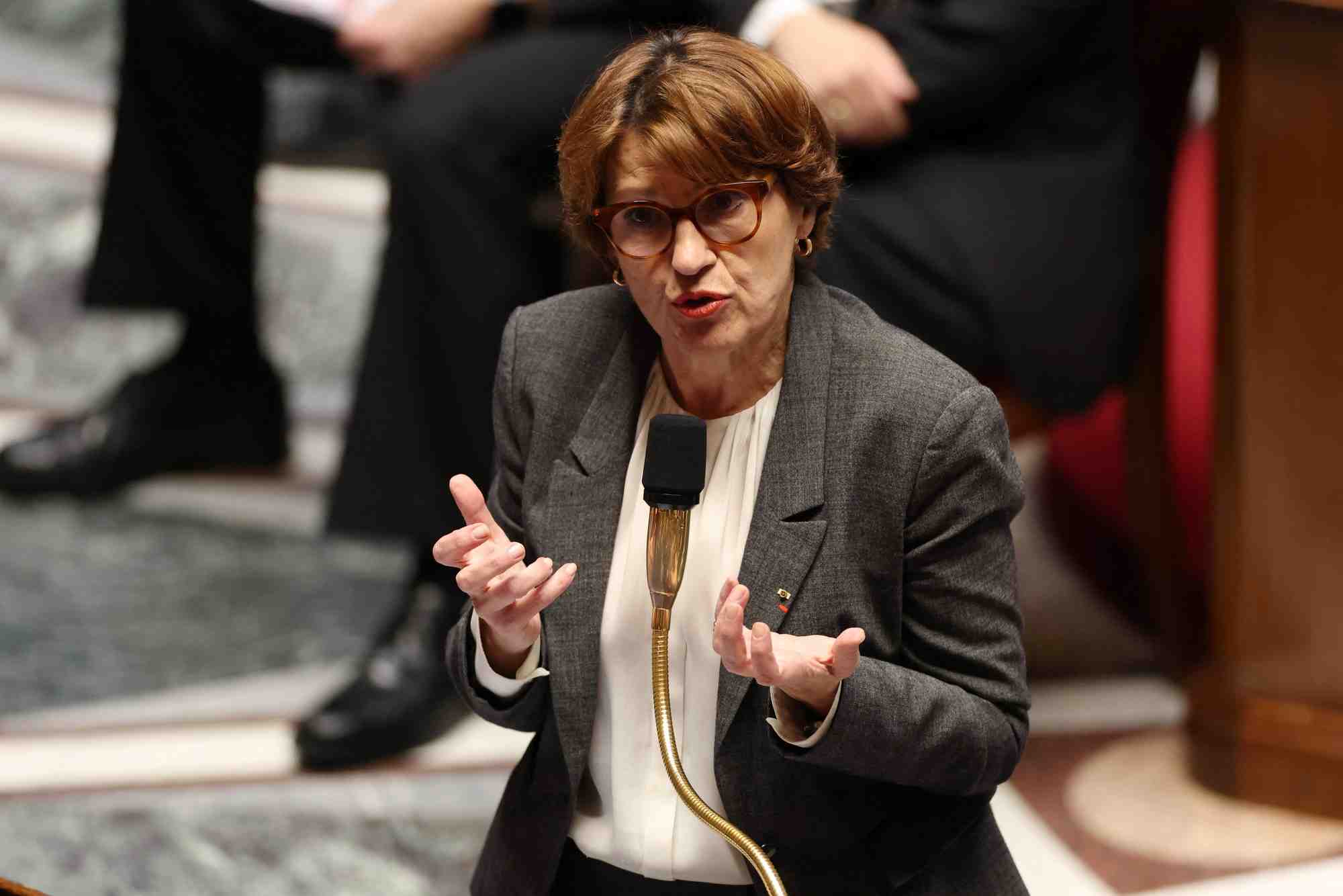 Questions au gouvernement a l'assemblee nationale a paris