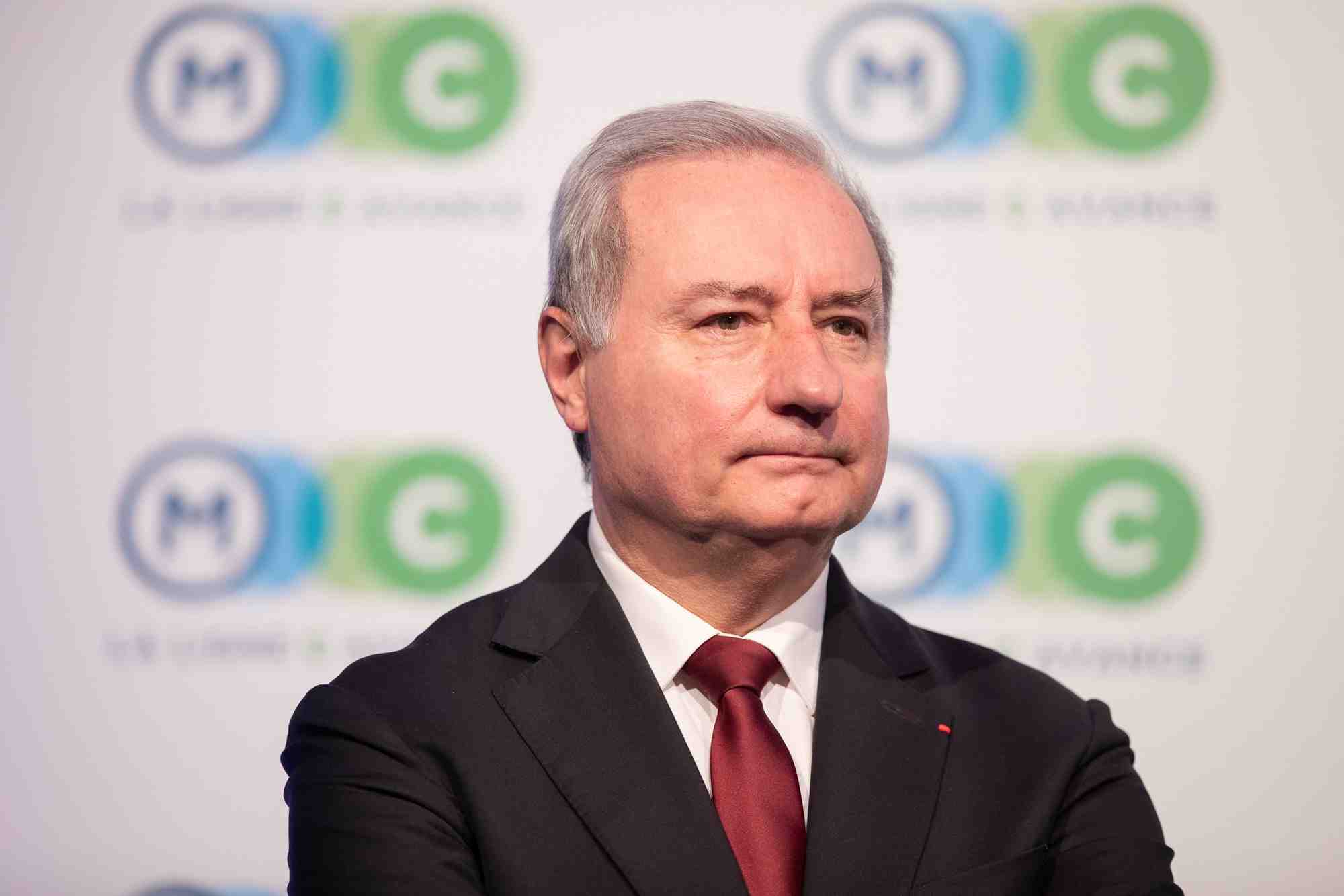 Après un accident mortel sur le chantier de la future ligne C du métro, le maire de Toulouse, Jean-Luc Moudenc, a été confronté à l'effondrement total d'un immeuble en plein coeur de la ville.