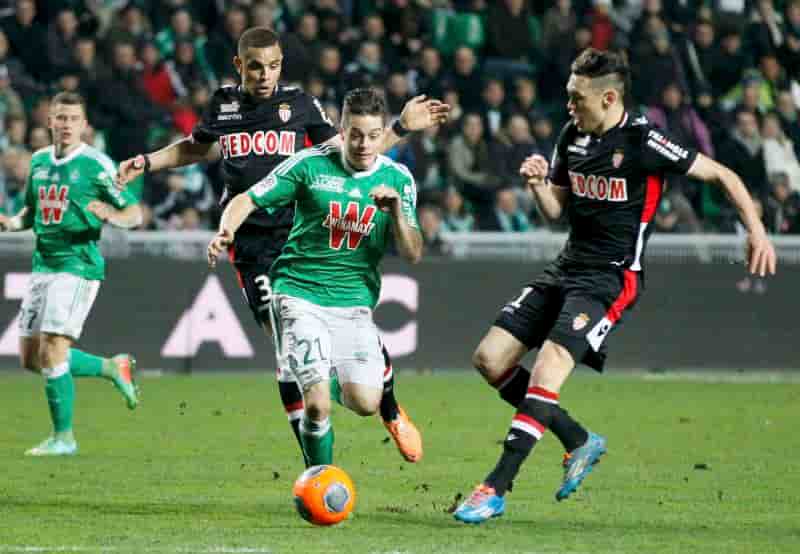 Ligue 1: Saint-Etienne fait tomber Monaco et monte sur le podium