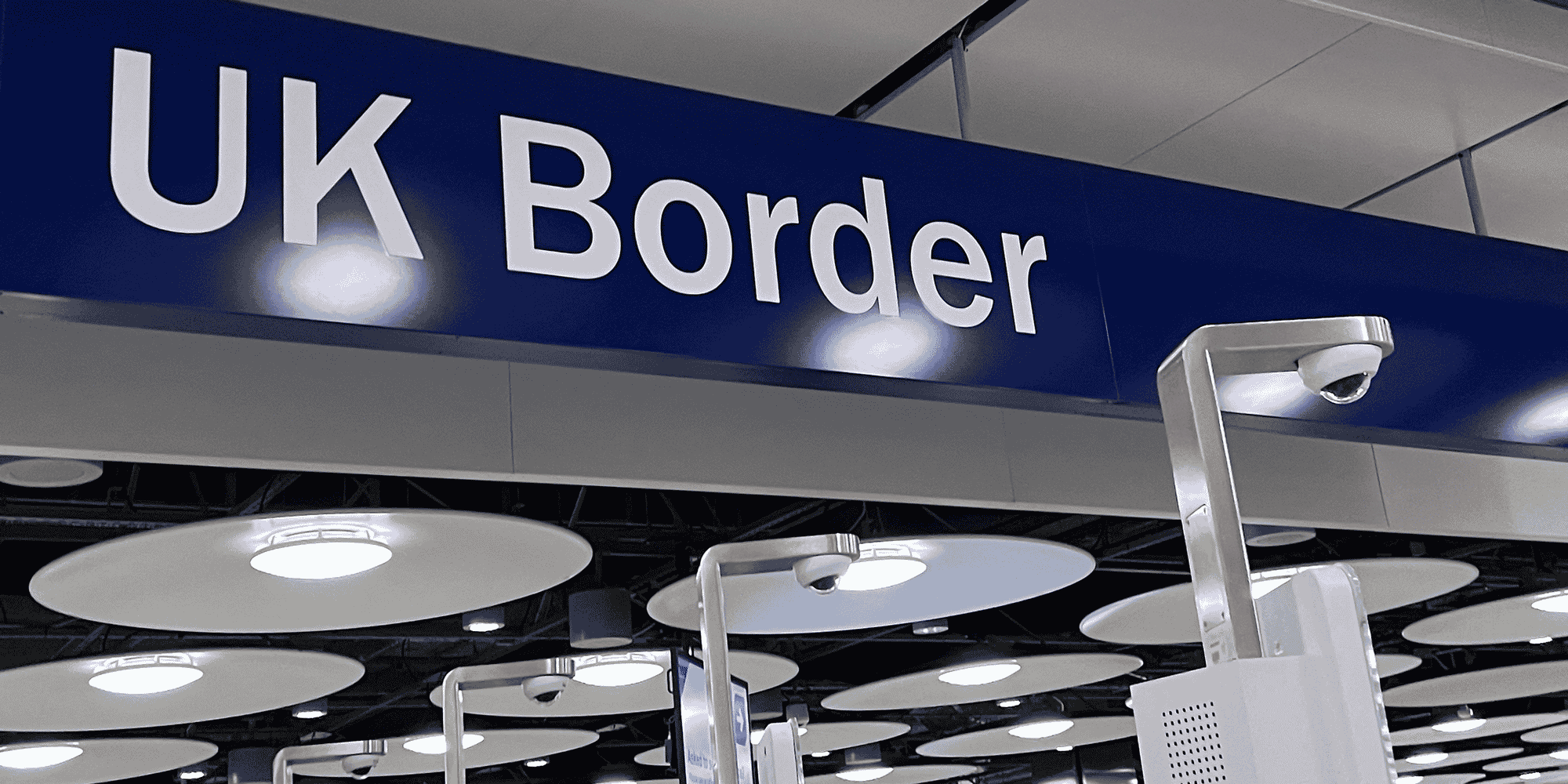 Dans ce conflit social, est dénoncé notamment des « emplois du temps inflexibles » des policiers frontières de l'aéroport d'Heathrow.