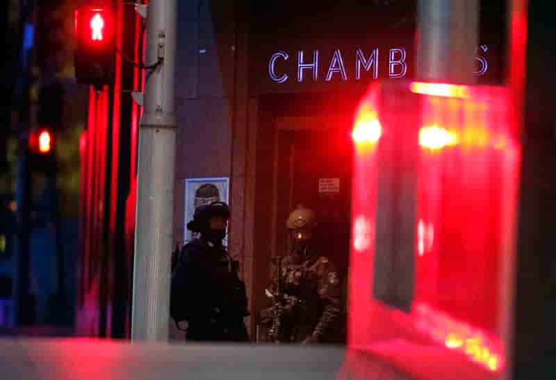 La police de Sydney donne l'assaut contre le preneur d'otages
