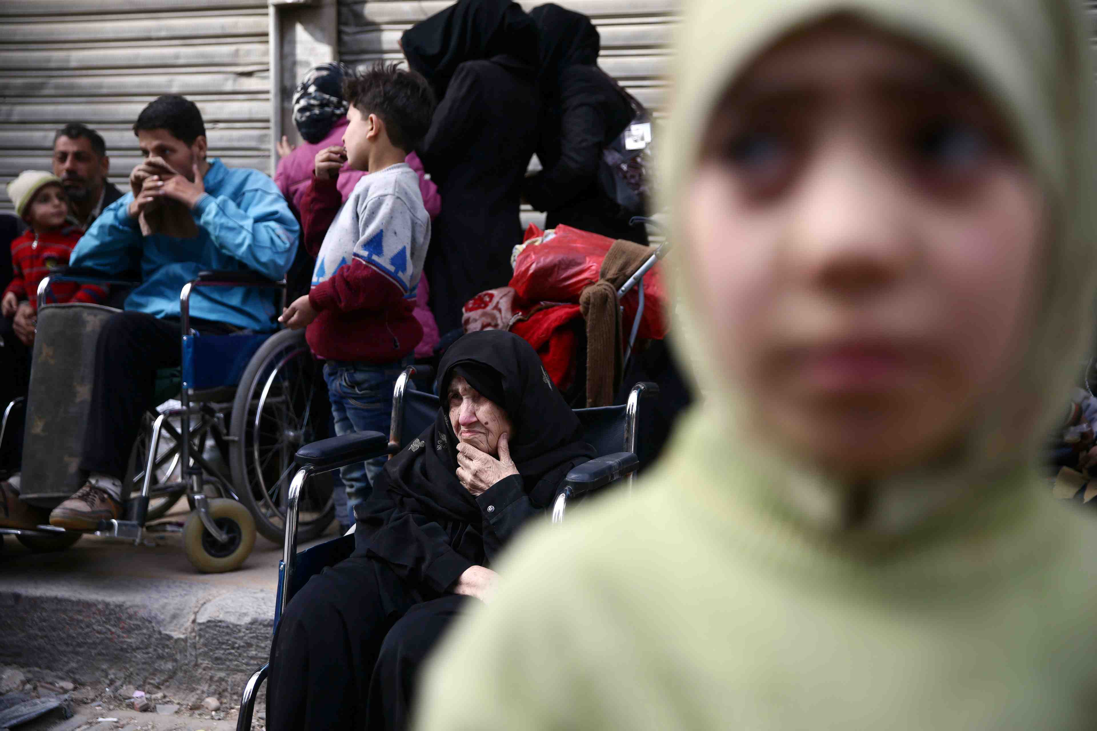 Syrie: l'exode des civils se poursuit dans la ghouta et a afrin