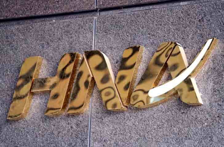 Hna a respecte le droit allemand sur deutsche bank
