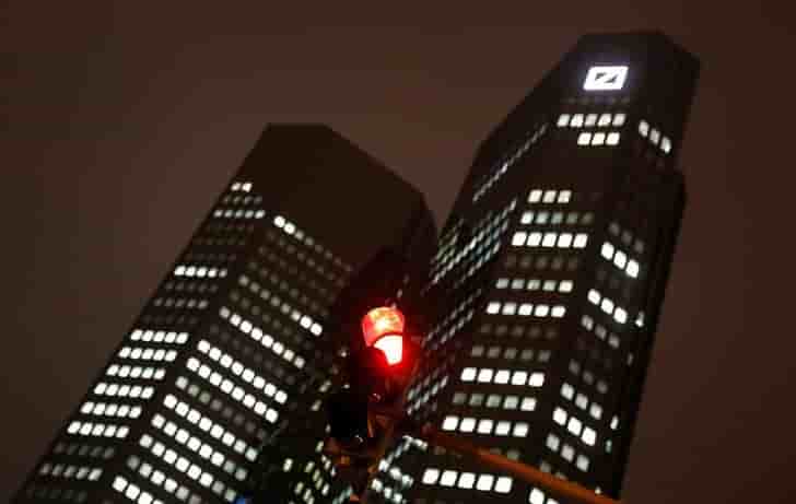 Deutsche bank en retard sur ses reductions de couts en 2018