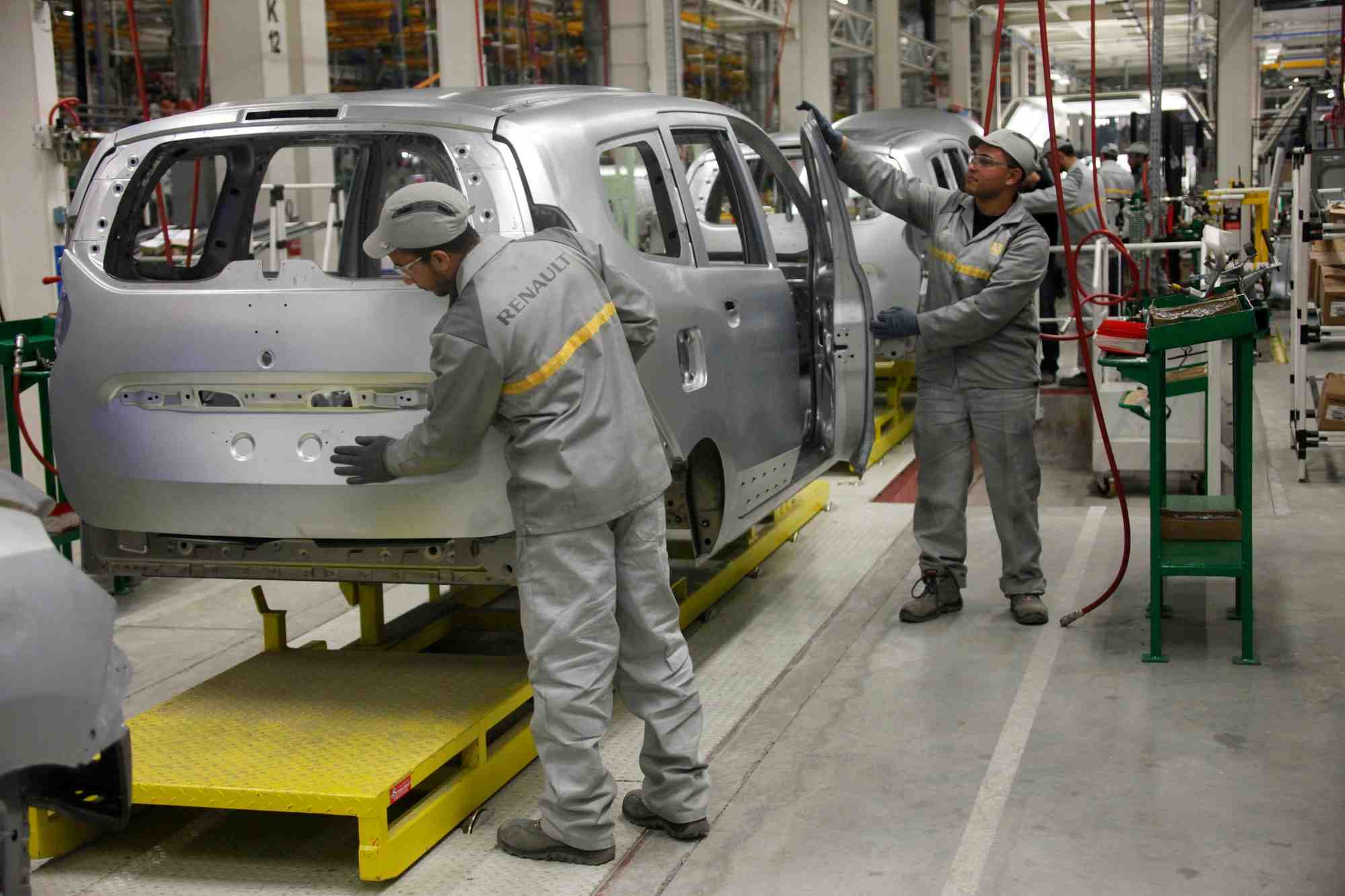 Renault a été le premier à construire de bout en bout une usine automobile au Maroc en 2007.