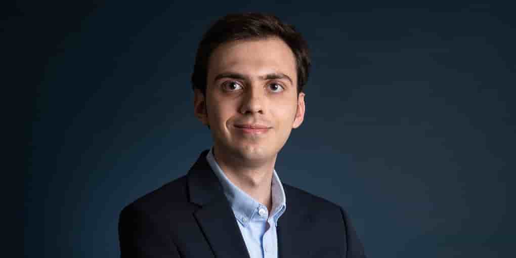 « L'ESA a une opportunité historique de mettre en œuvre un programme spatial cohérent en associant à ces plateformes commerciales des véhicules automatiques et habités, conçus et opérés par le secteur privé européen pour transporter ses astronautes  ».