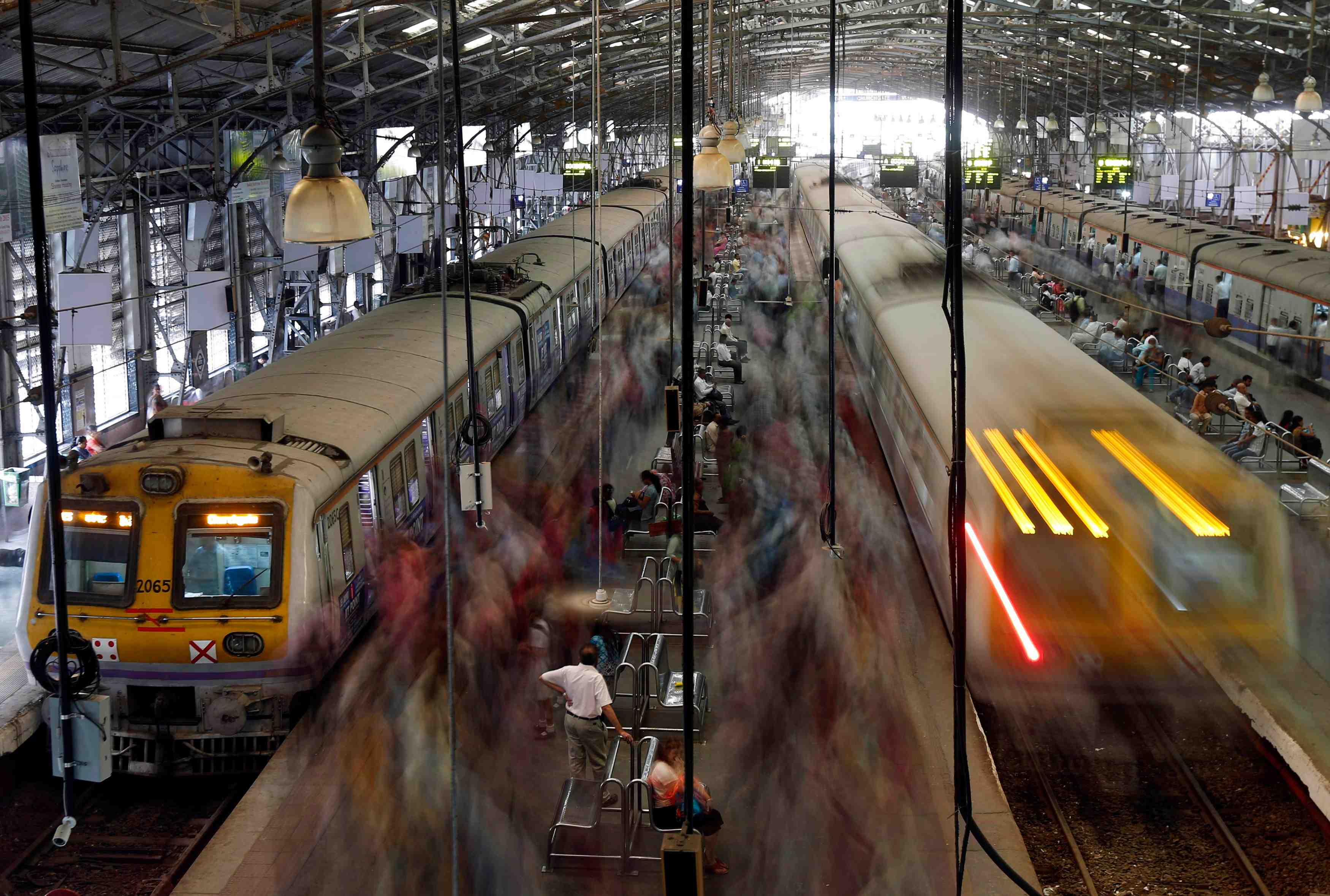 L'inde va investir 120 milliards d'euros pour renover son reseau ferroviaire