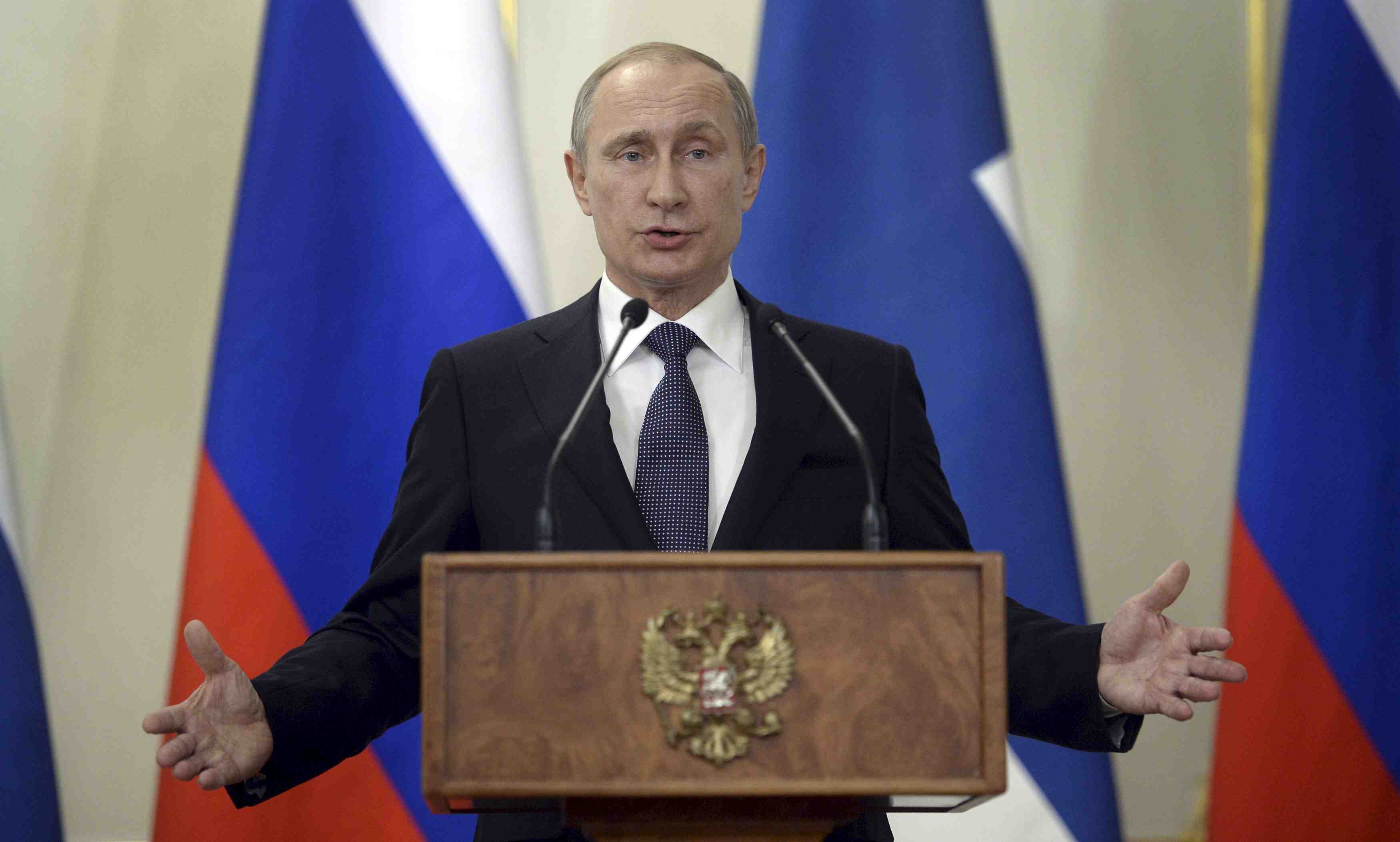 Vladimir poutine affirme que la russie dirigera son armee contre tout agresseur