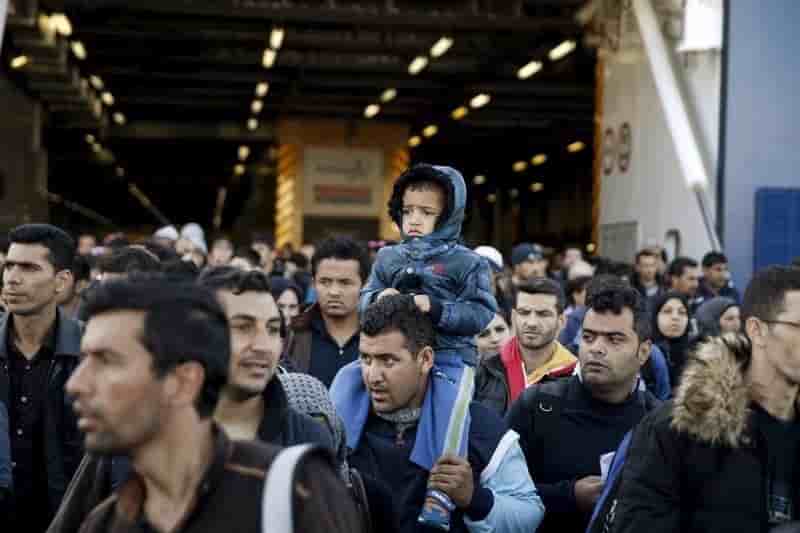 Athenes accroit ses capacites d'accueil pour les migrants