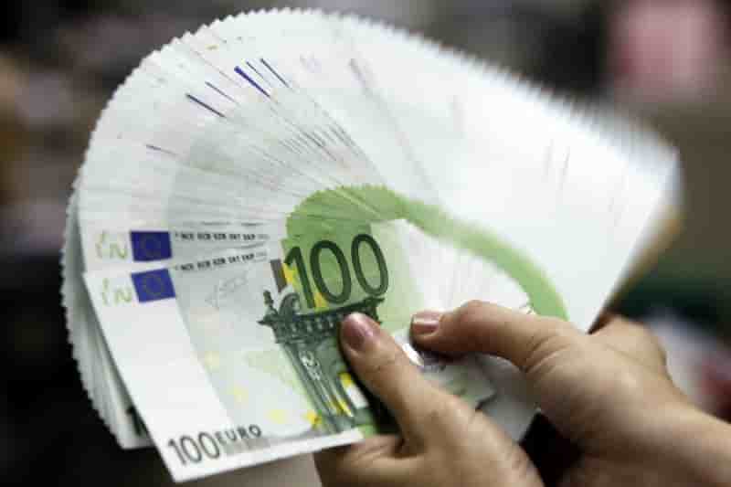 Acceleration du credit aux entreprises en zone euro