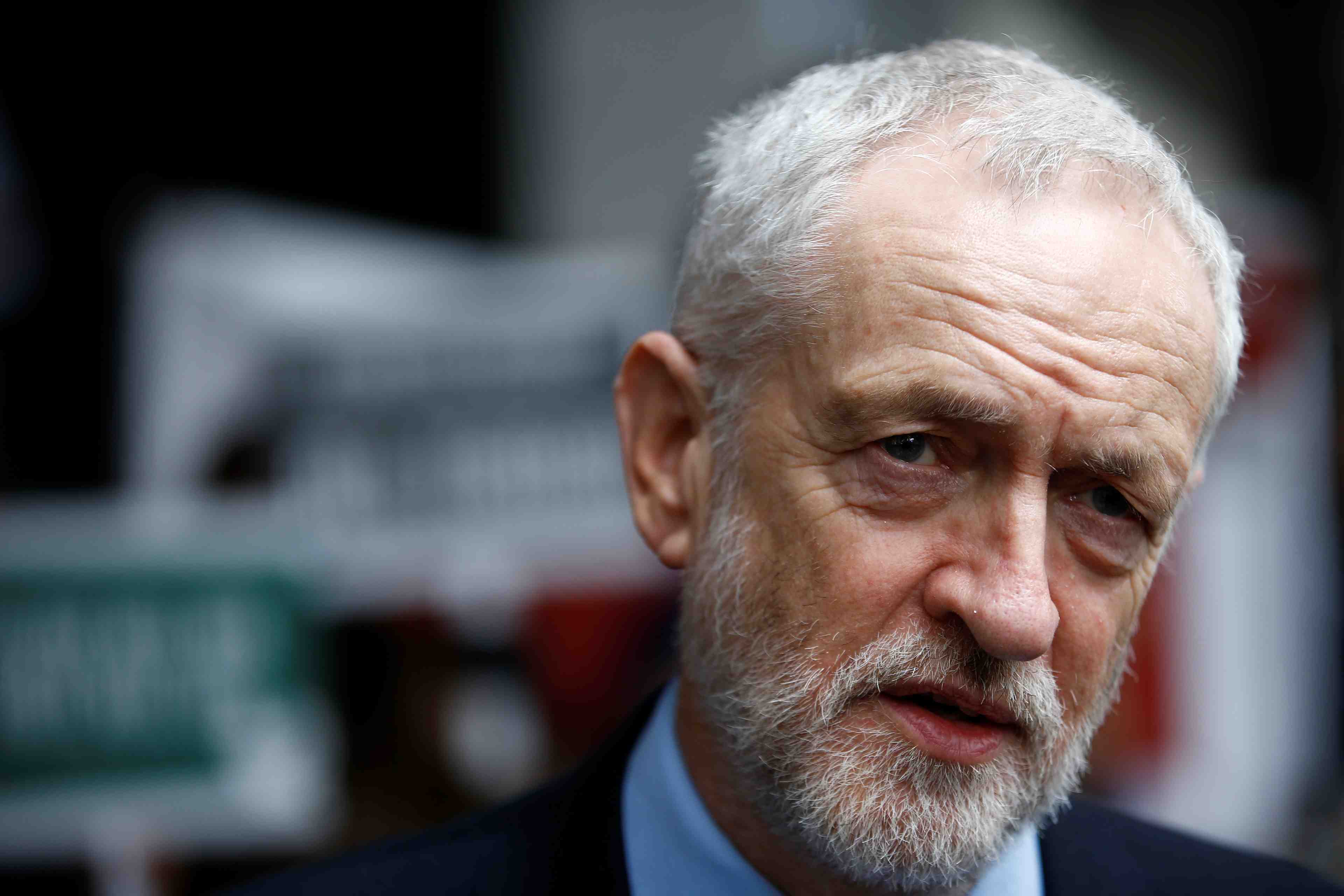 Corbyn: en cas de nouvel echec de may, le labour deposera une motion de censure