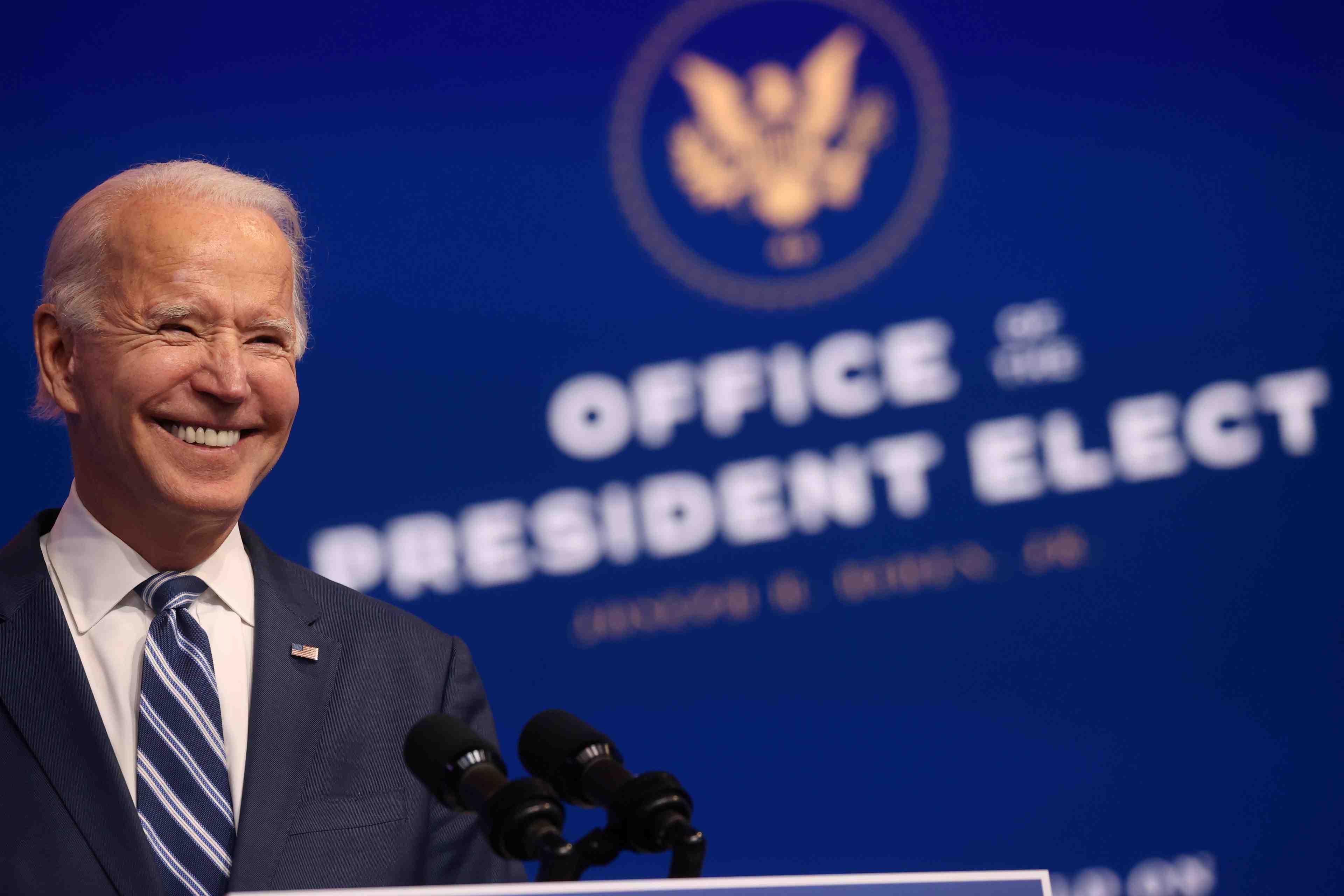 "rien n'arretera" la passation de pouvoir aux usa, declare biden