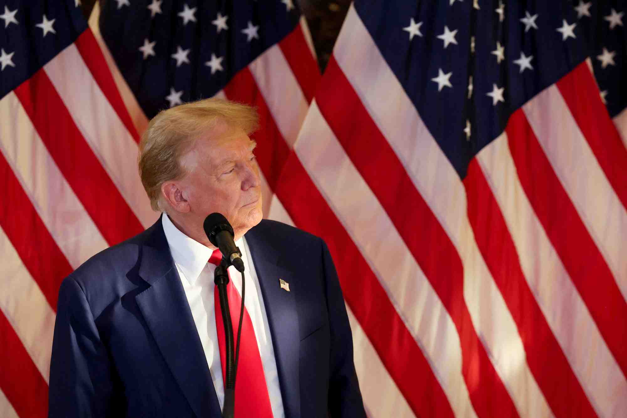 La campagne de Donald Trump perturbée par le retrait de Joe Biden