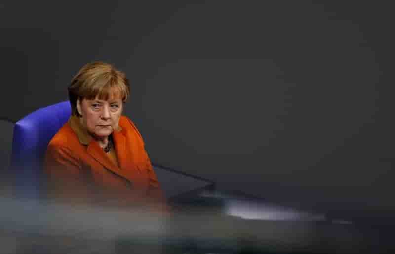 Merkel devrait parler avec trump de la russie samedi