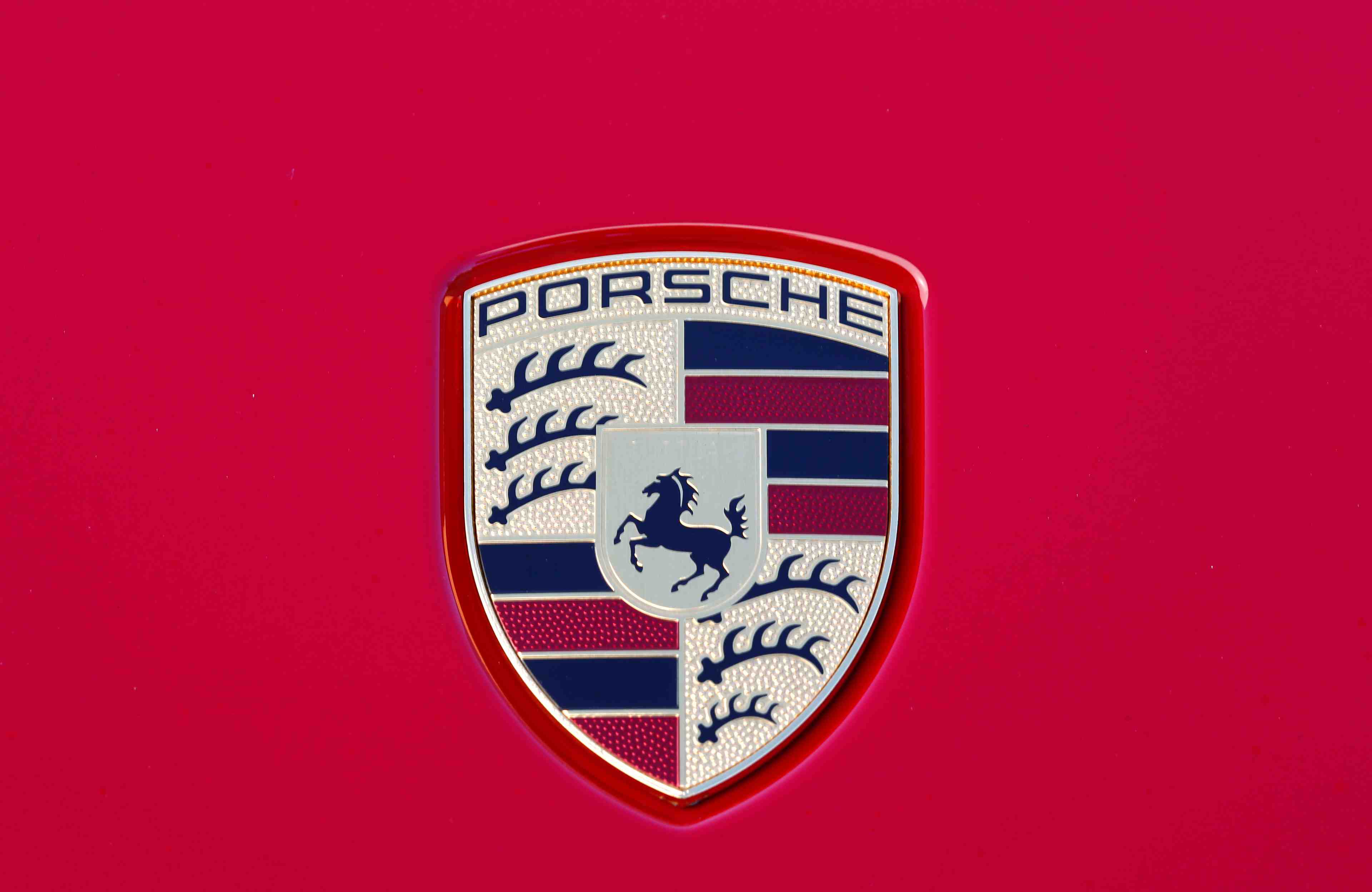Dieselgate: porsche reclame 200 millions d'euros a audi
