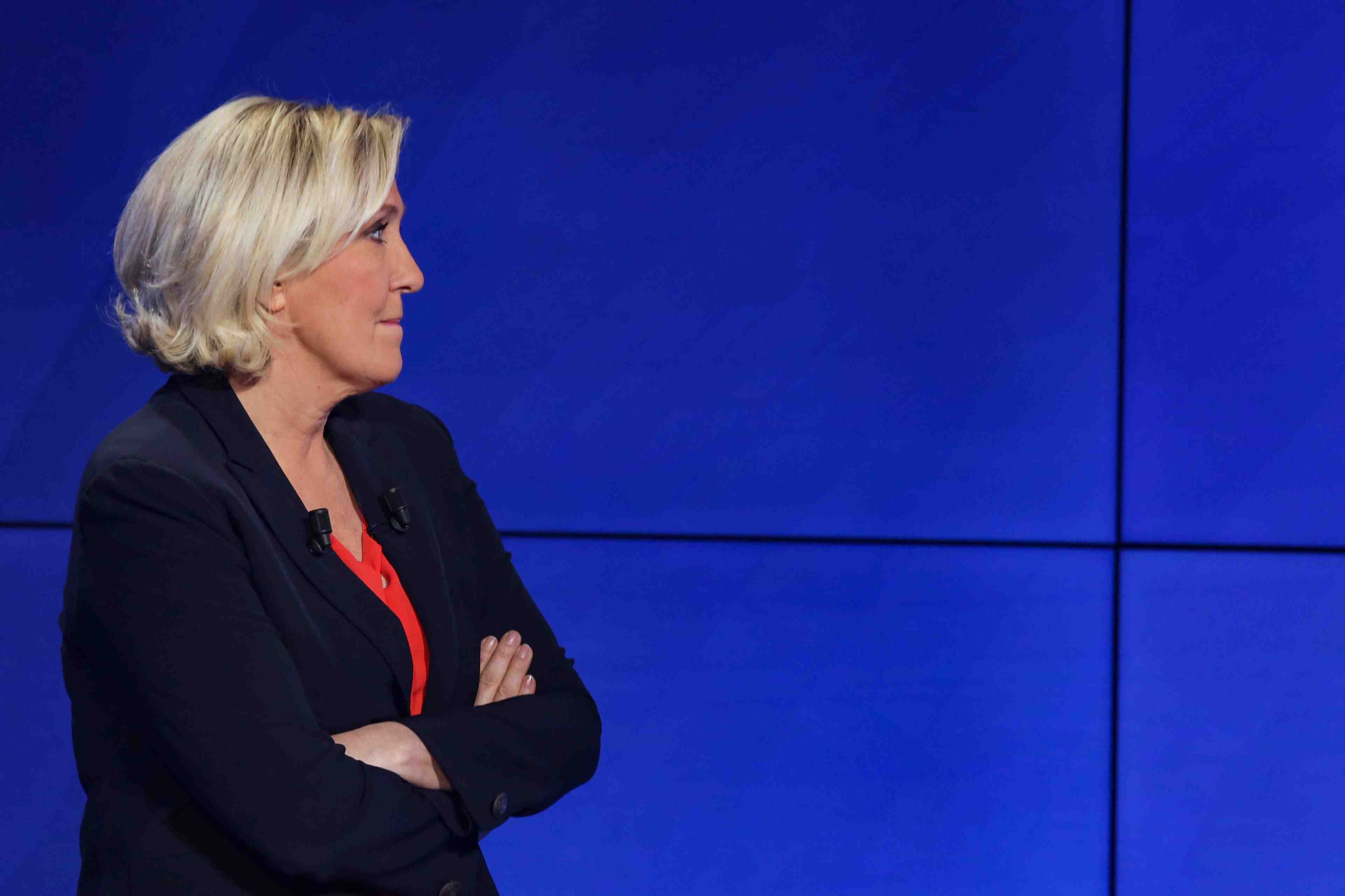Europeennes: arriver en deuxieme position serait un "echec" pour le pen