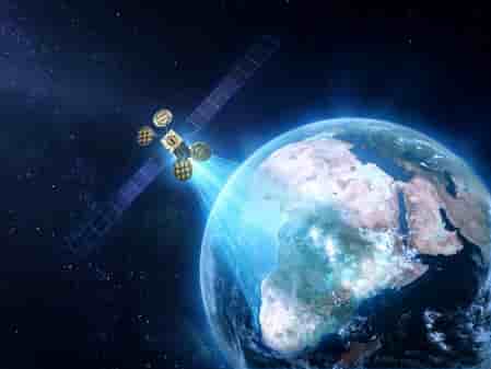 Eutelsat Facebook internet Afrique