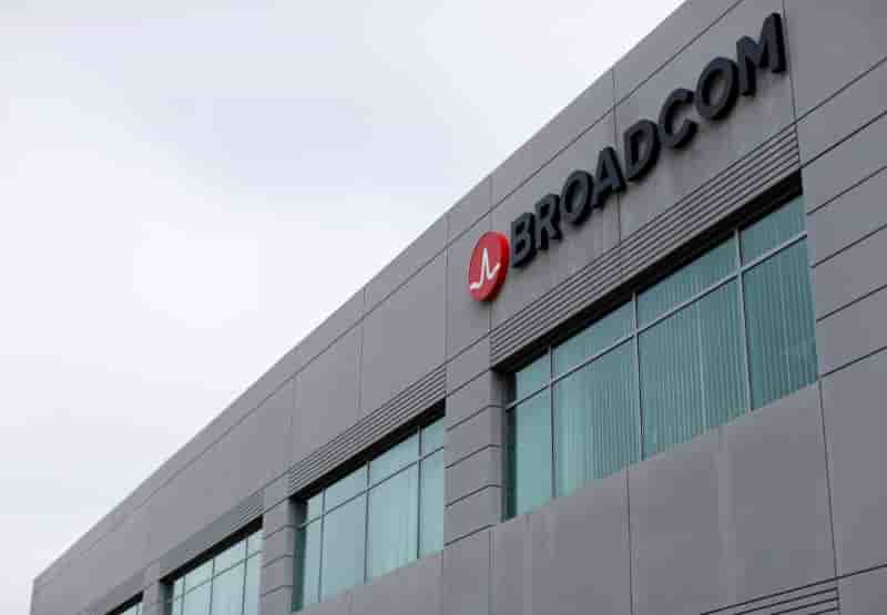 Broadcom propose d'acheter qualcomm pour $130 milliards