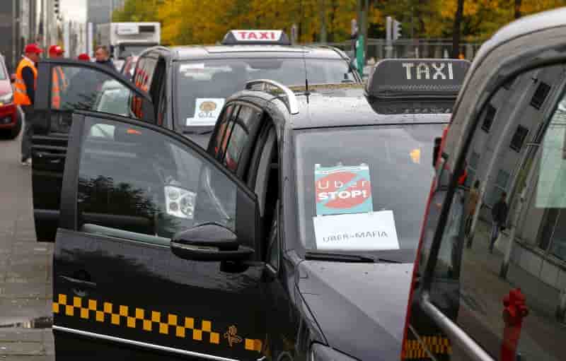 Manifestation de taxis europeens contre uber a bruxelles