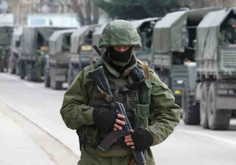 L'Ukraine place son armée en état d'alerte de combat